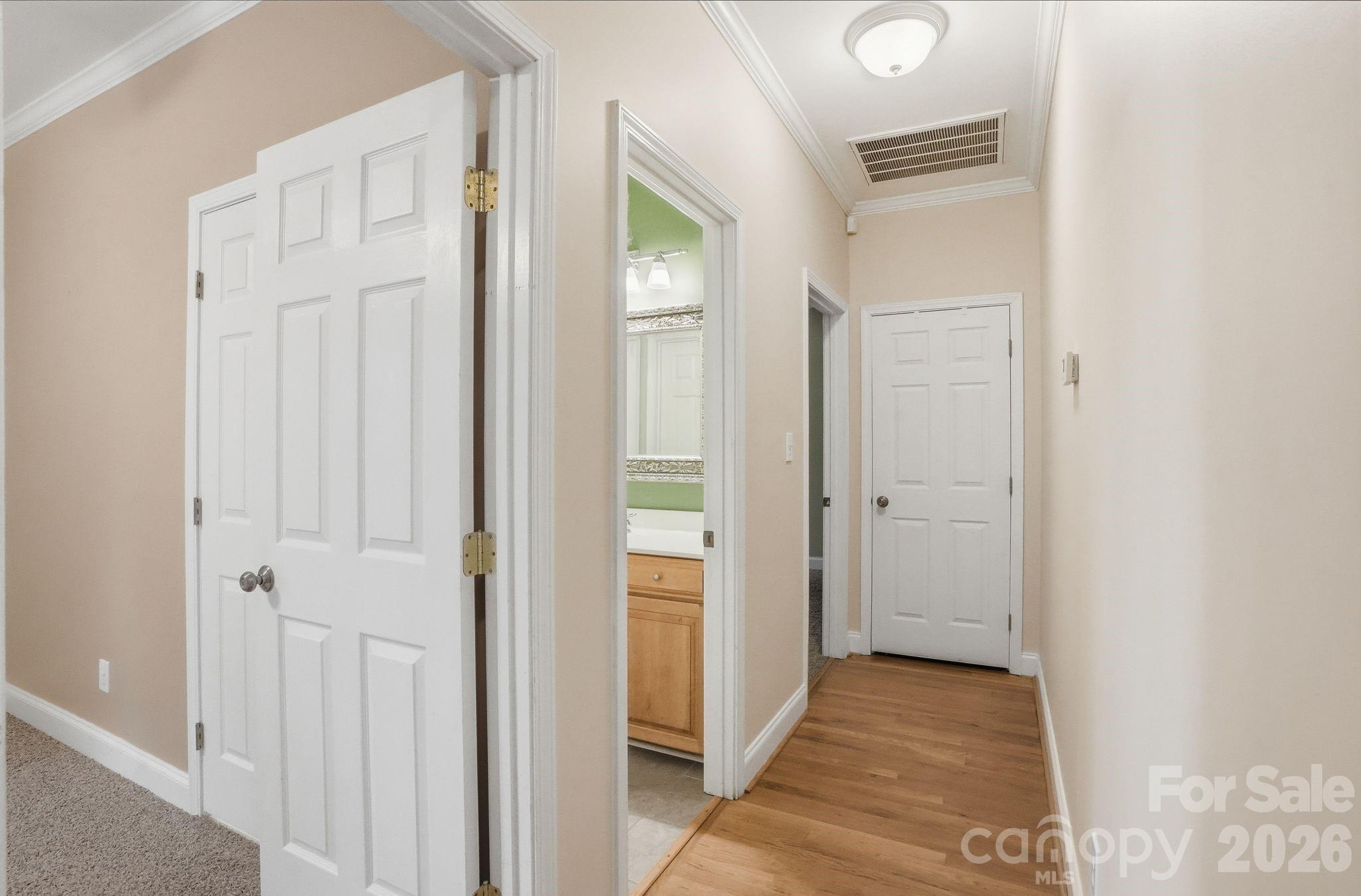1099 Curve View Road — Lincolnton