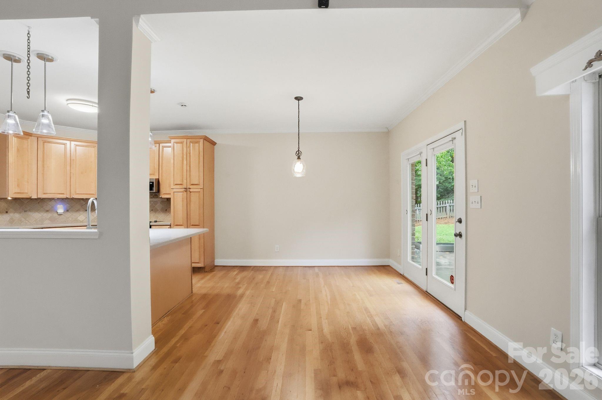 1099 Curve View Road — Lincolnton