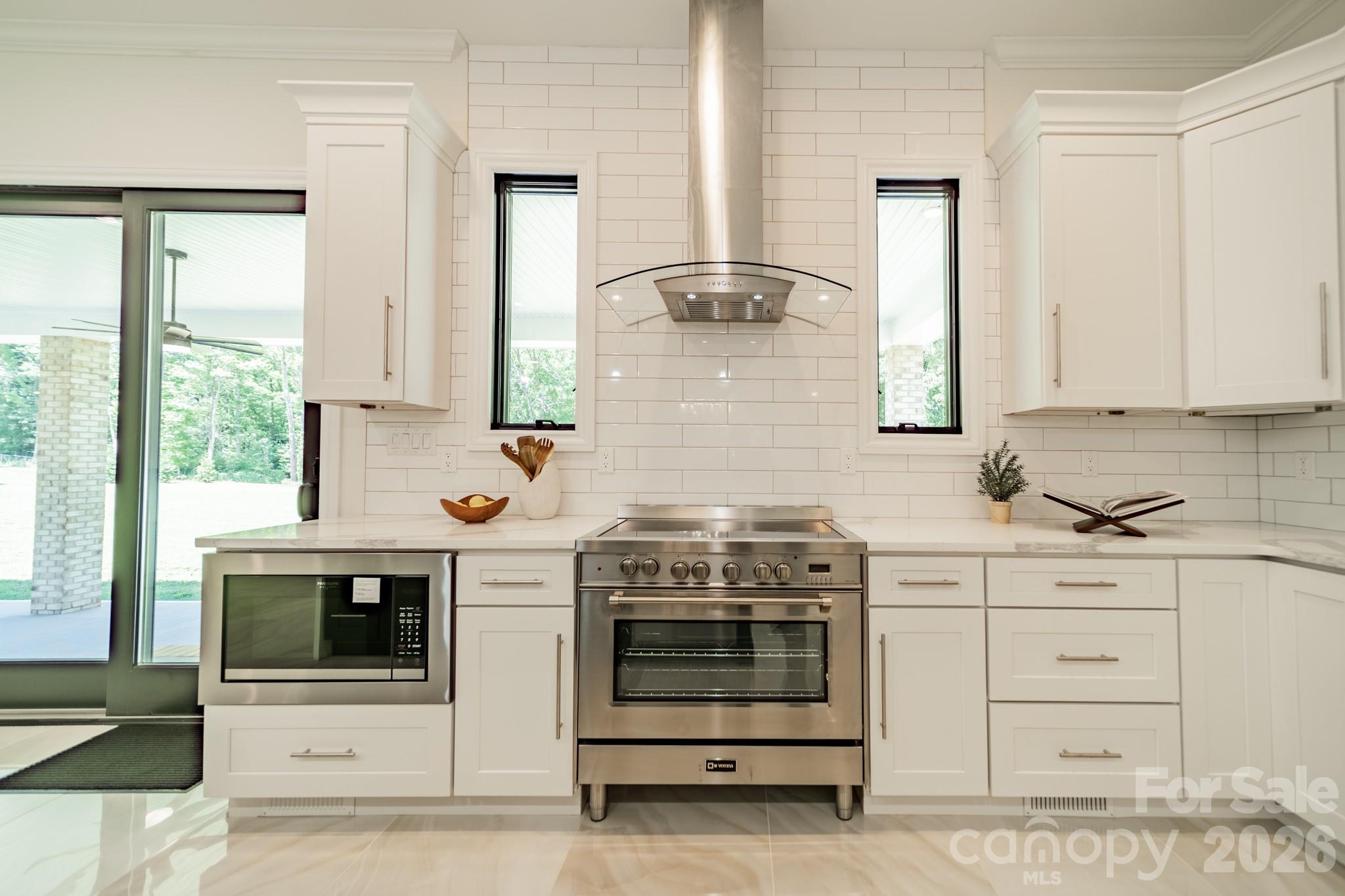 112 Jim Parker Road — Wesley Chapel
