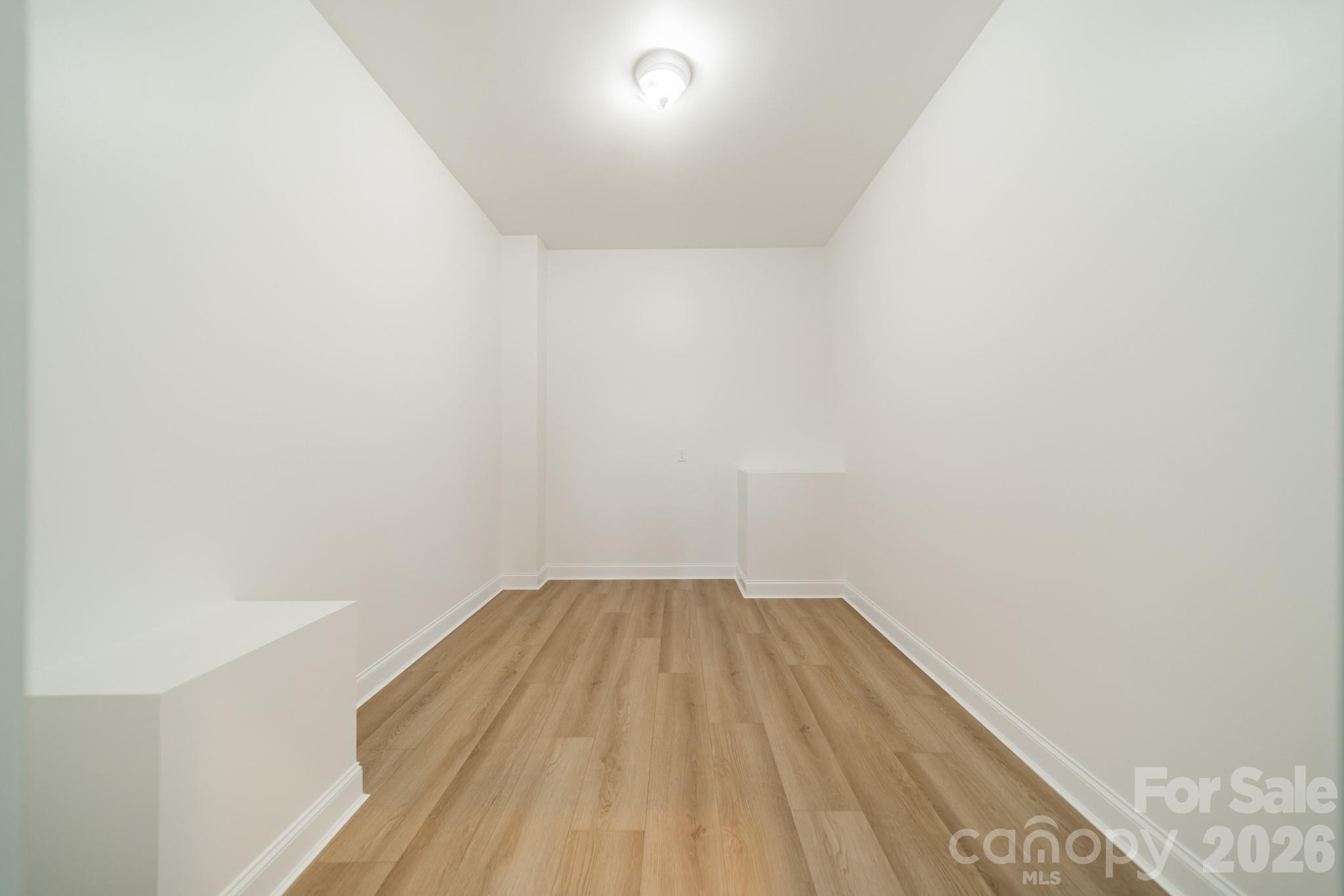 112 Jim Parker Road — Wesley Chapel