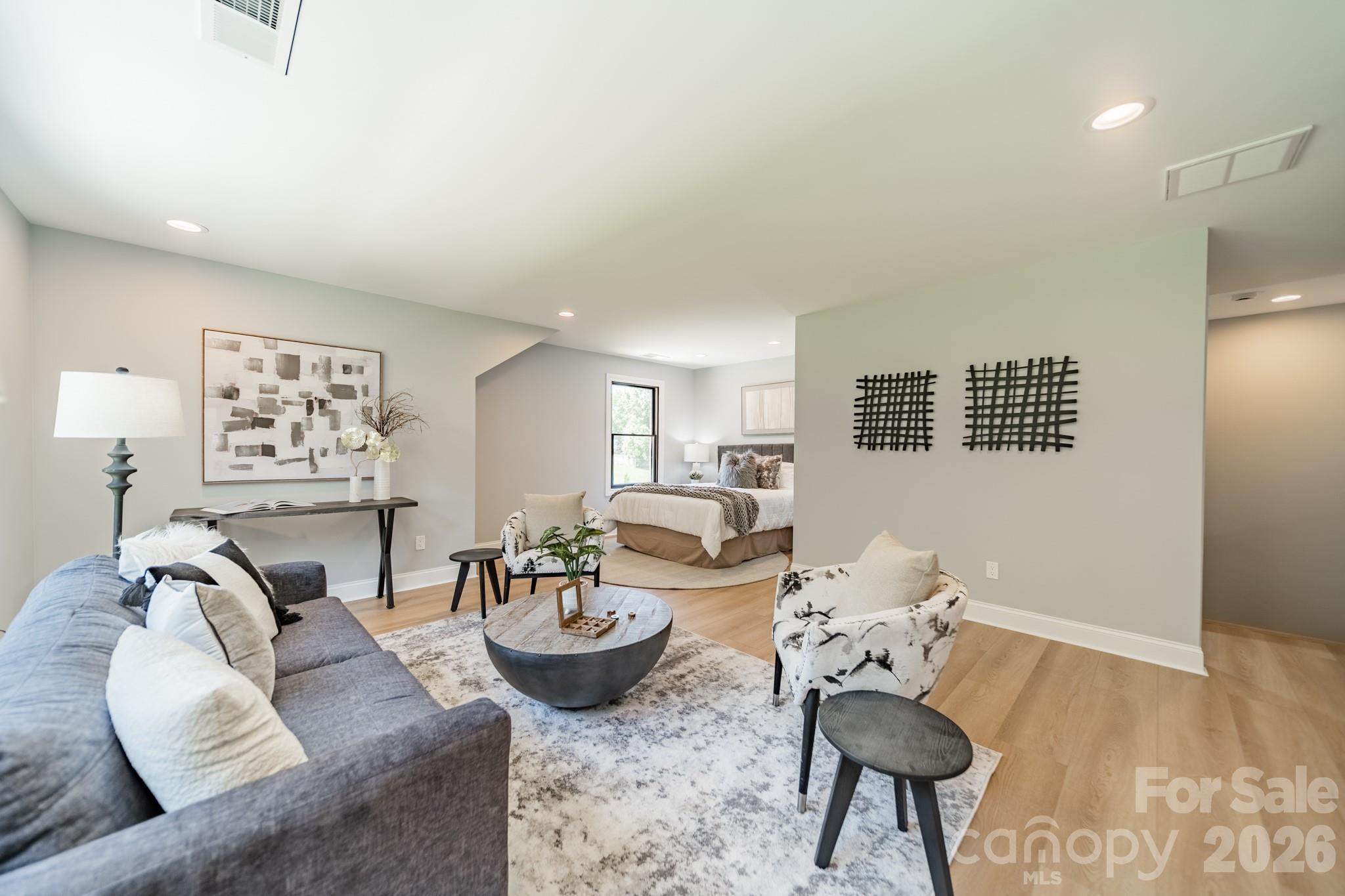 112 Jim Parker Road — Wesley Chapel