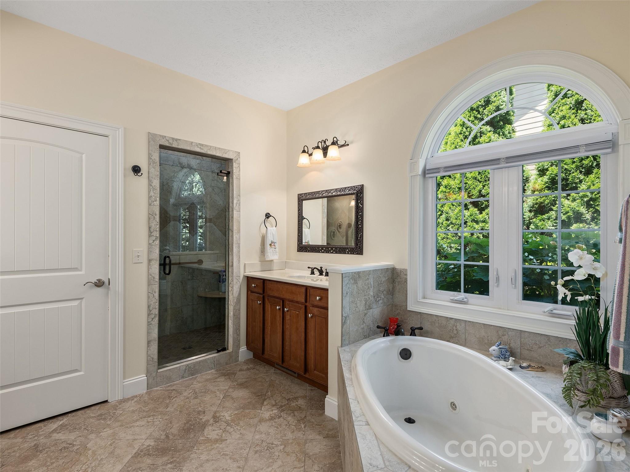 63 Whistlewood Lane — Hendersonville