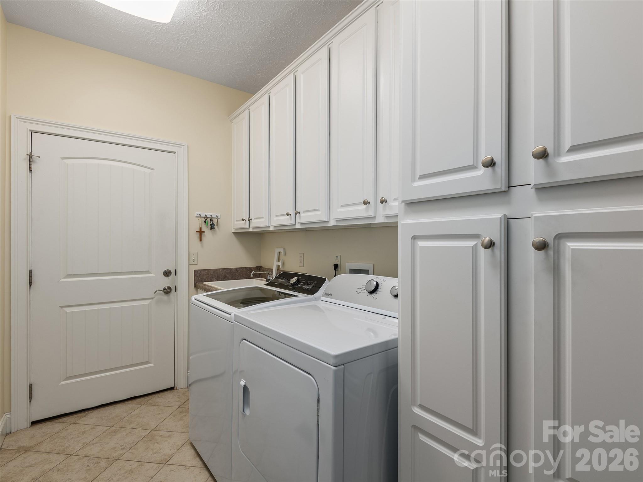 63 Whistlewood Lane — Hendersonville