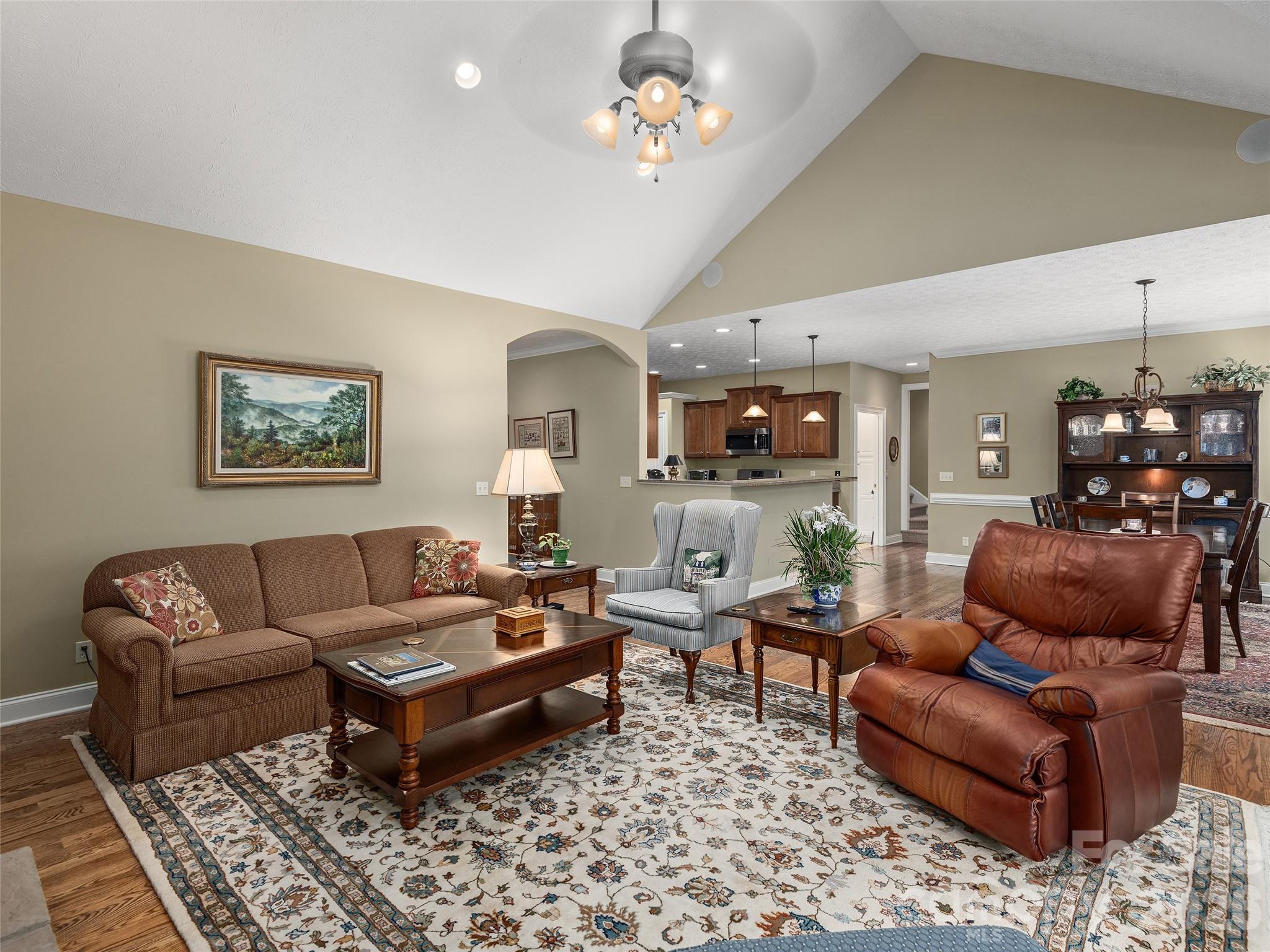 63 Whistlewood Lane — Hendersonville