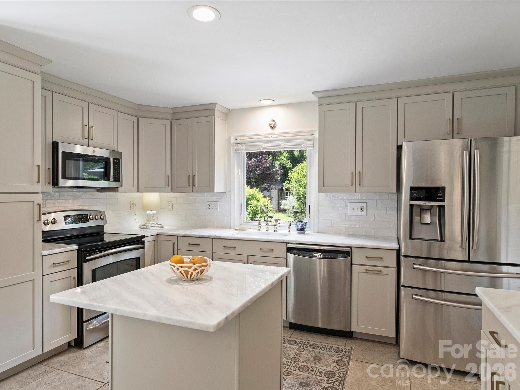 6139 Candlewood Drive — Charlotte