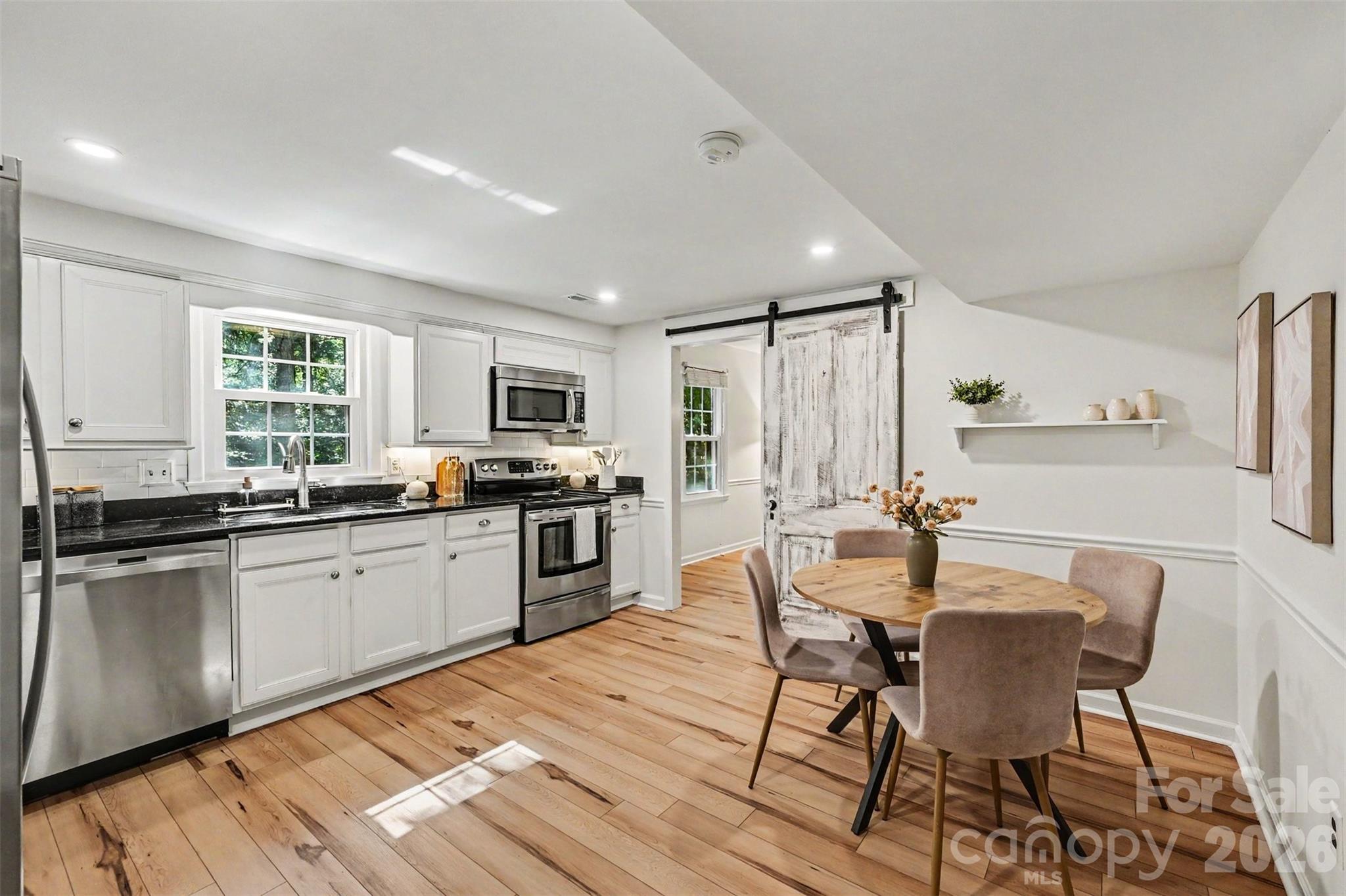 9322 New Towne Drive — Matthews