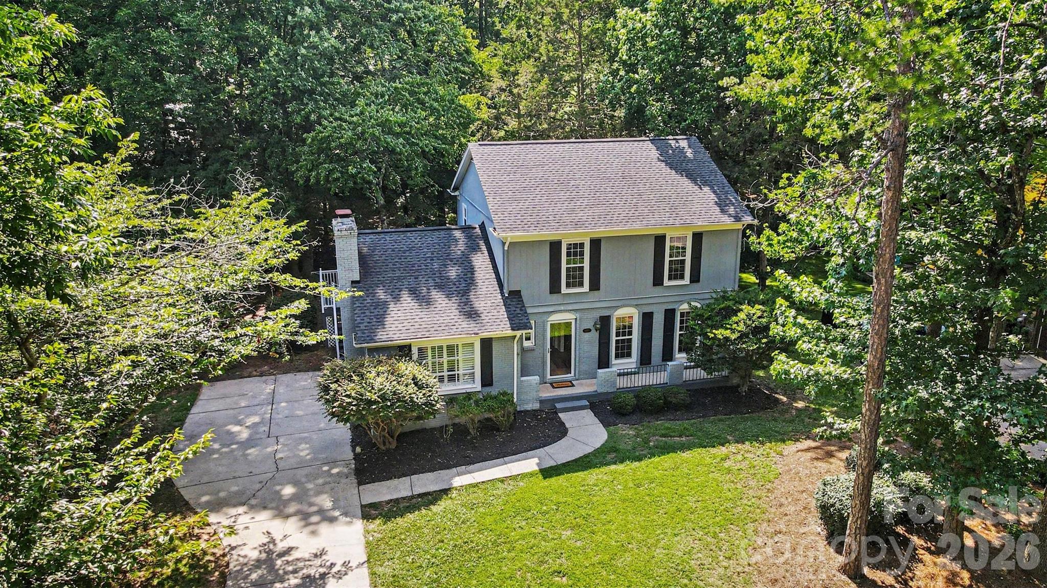 9322 New Towne Drive — Matthews