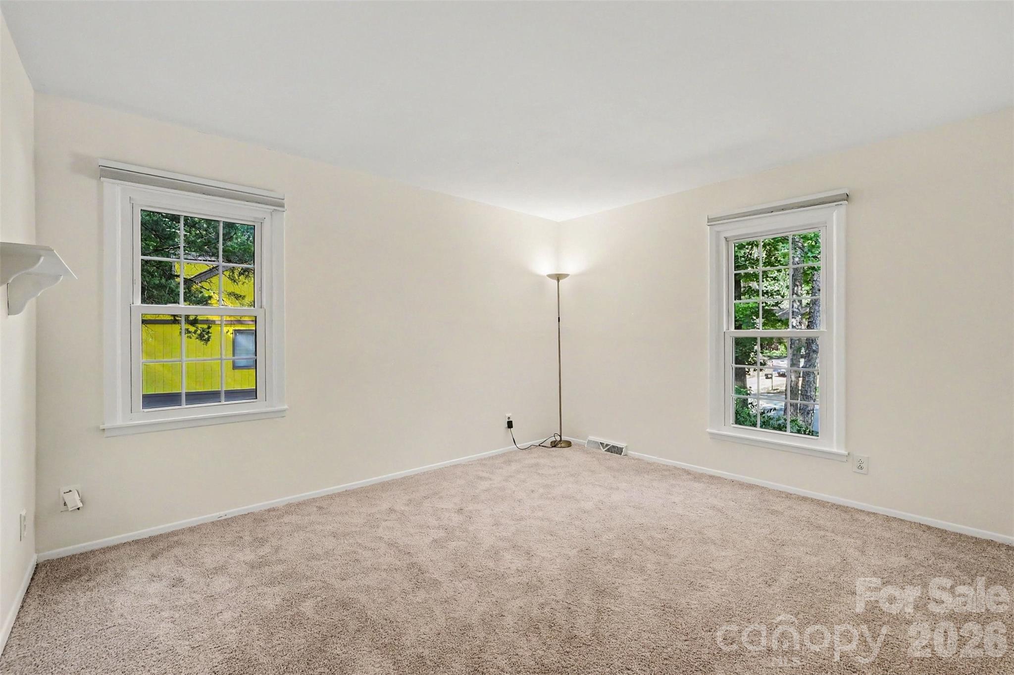 9322 New Towne Drive — Matthews