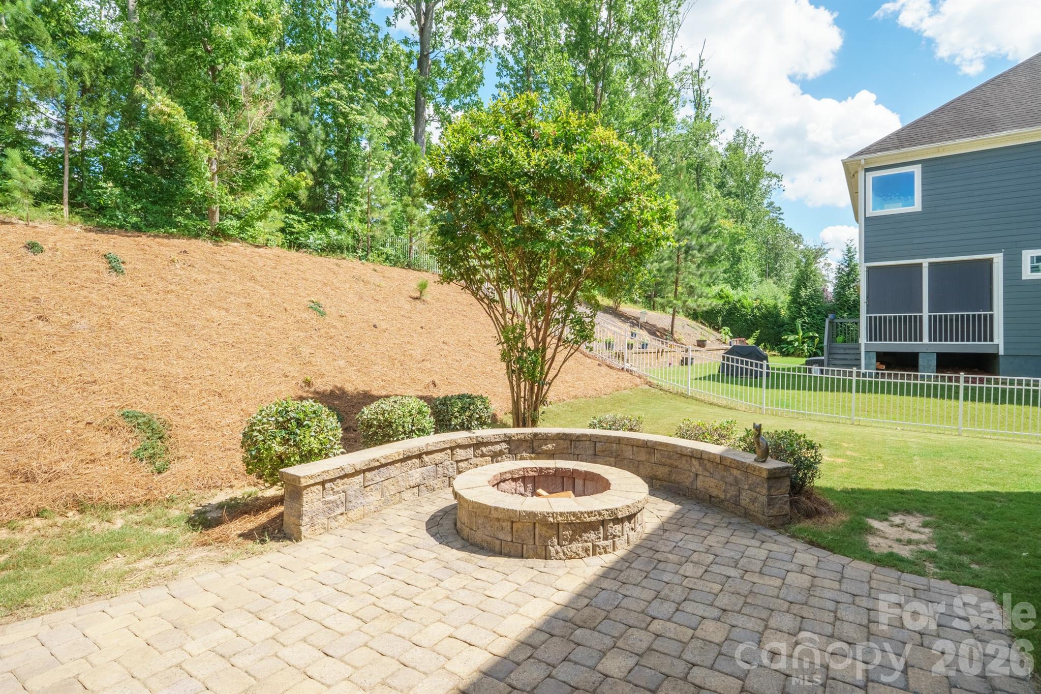 2440 Surveyor General Drive — Waxhaw