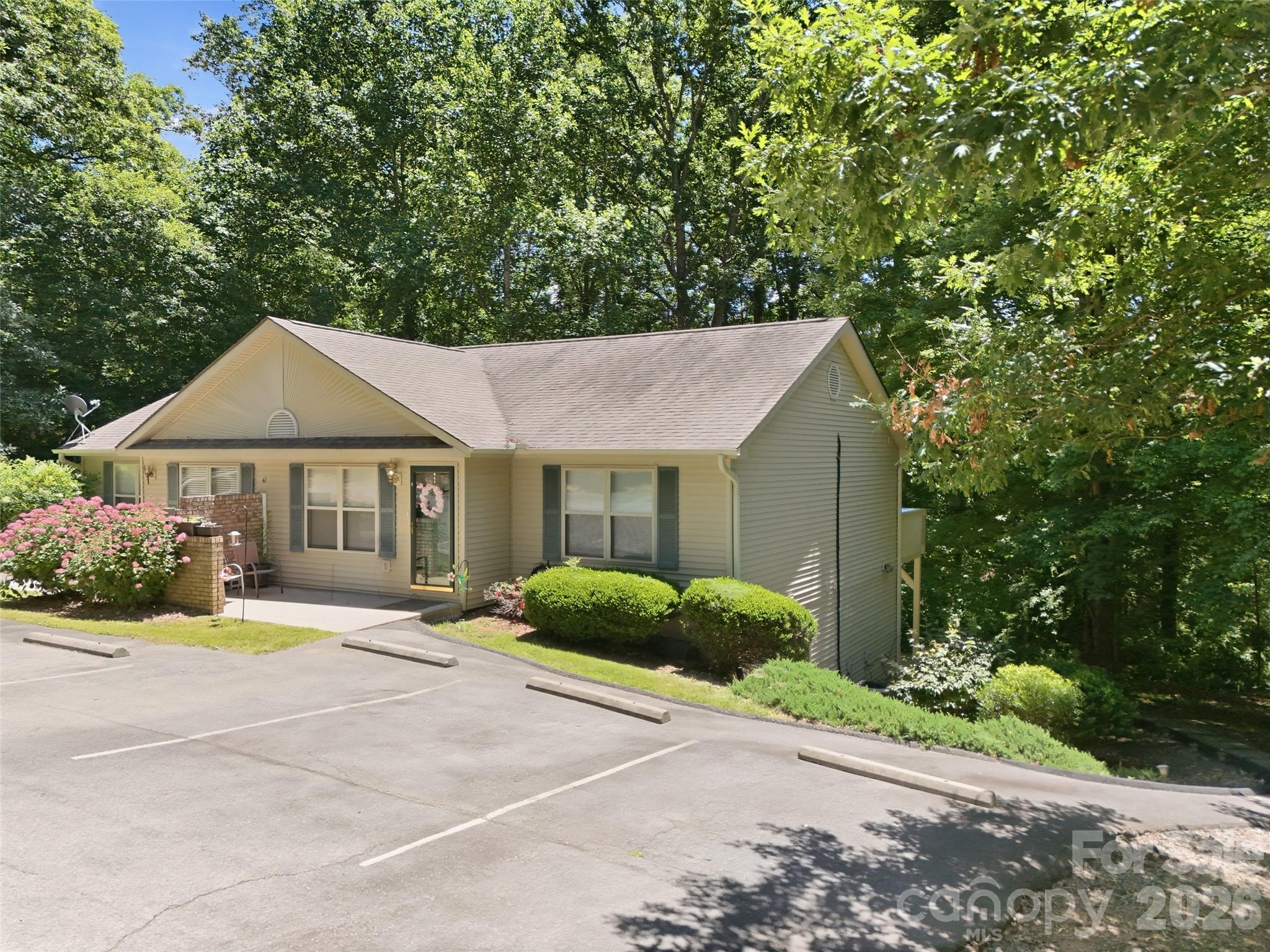 42 Queen Road #D — Candler