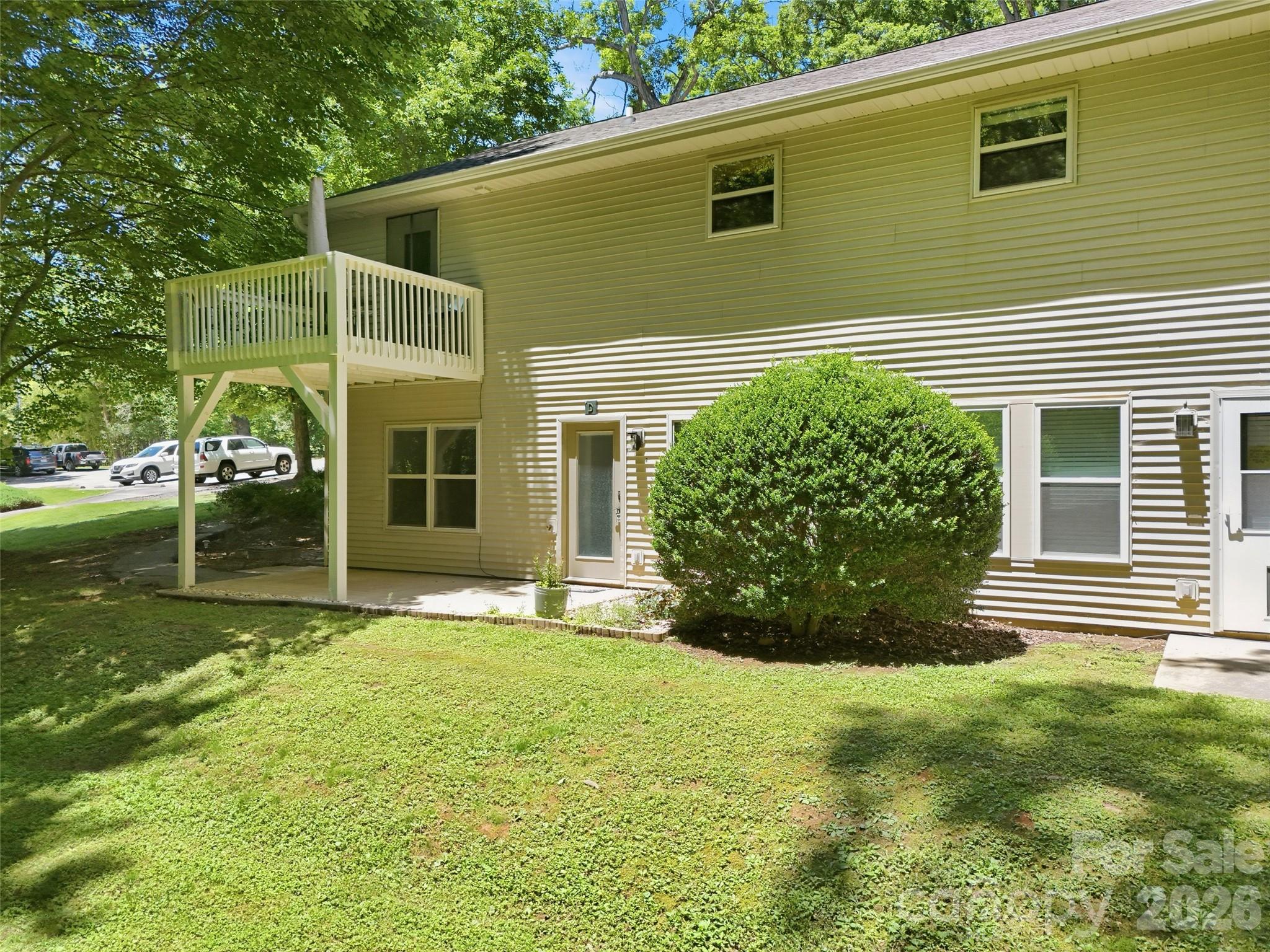 42 Queen Road #D — Candler