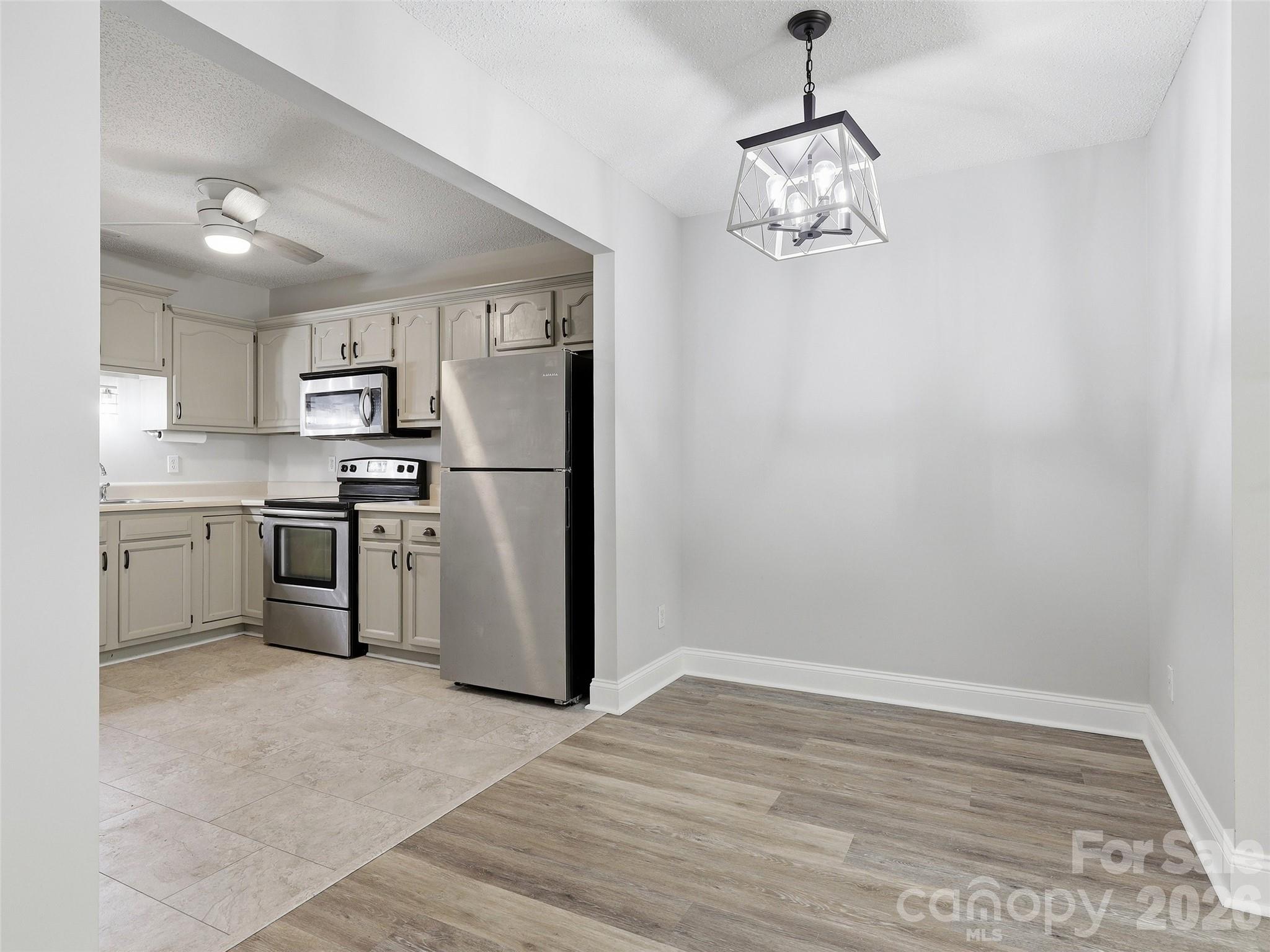 42 Queen Road #D — Candler