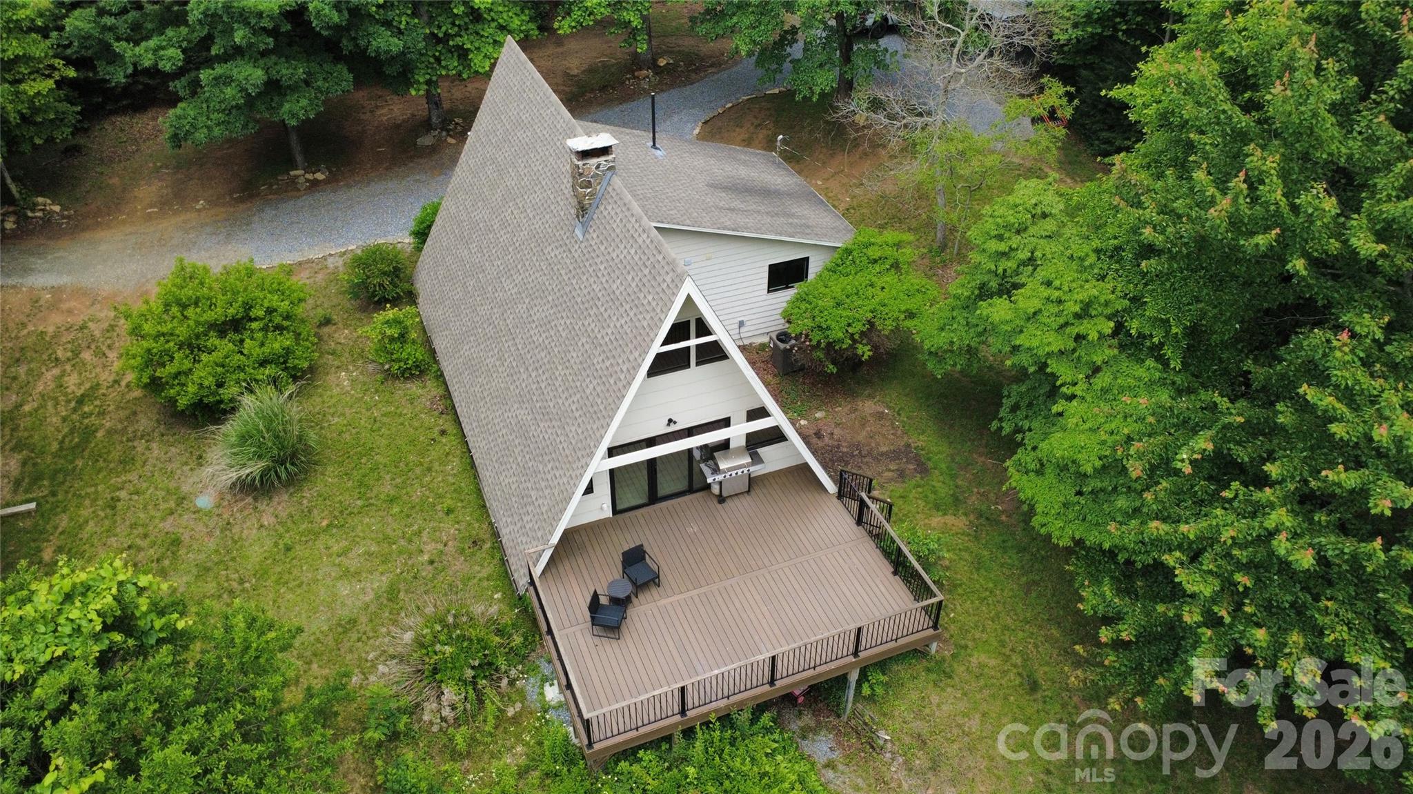 826 Shumont Road — Black Mountain