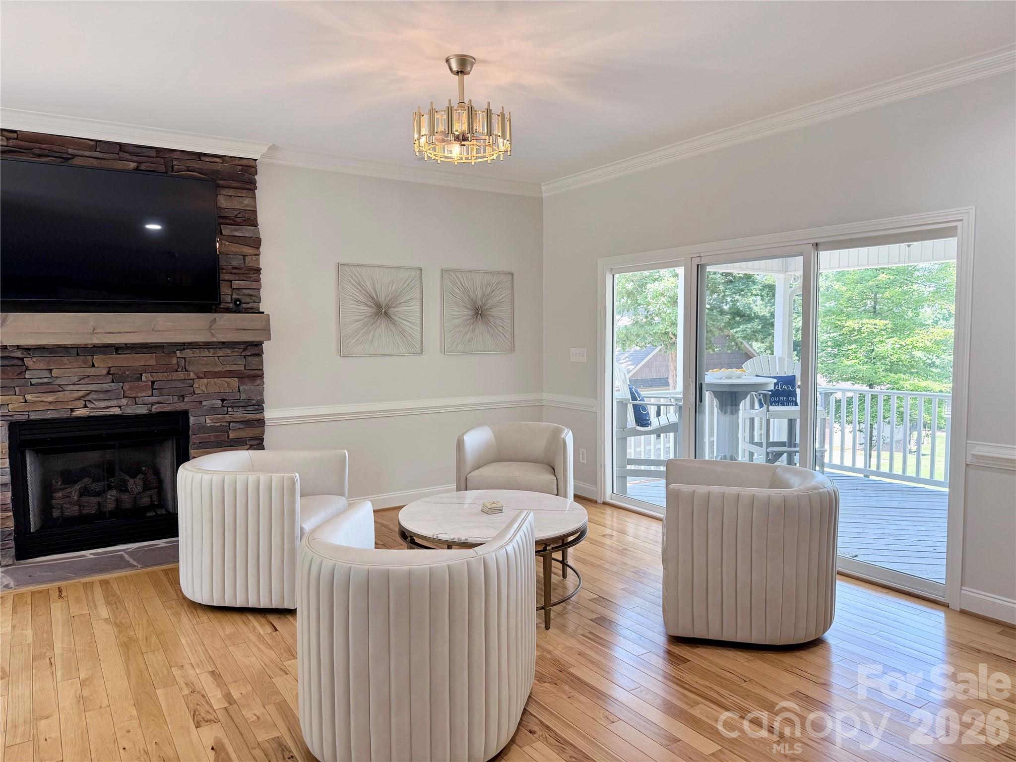 794 Riverwood Drive — Lexington