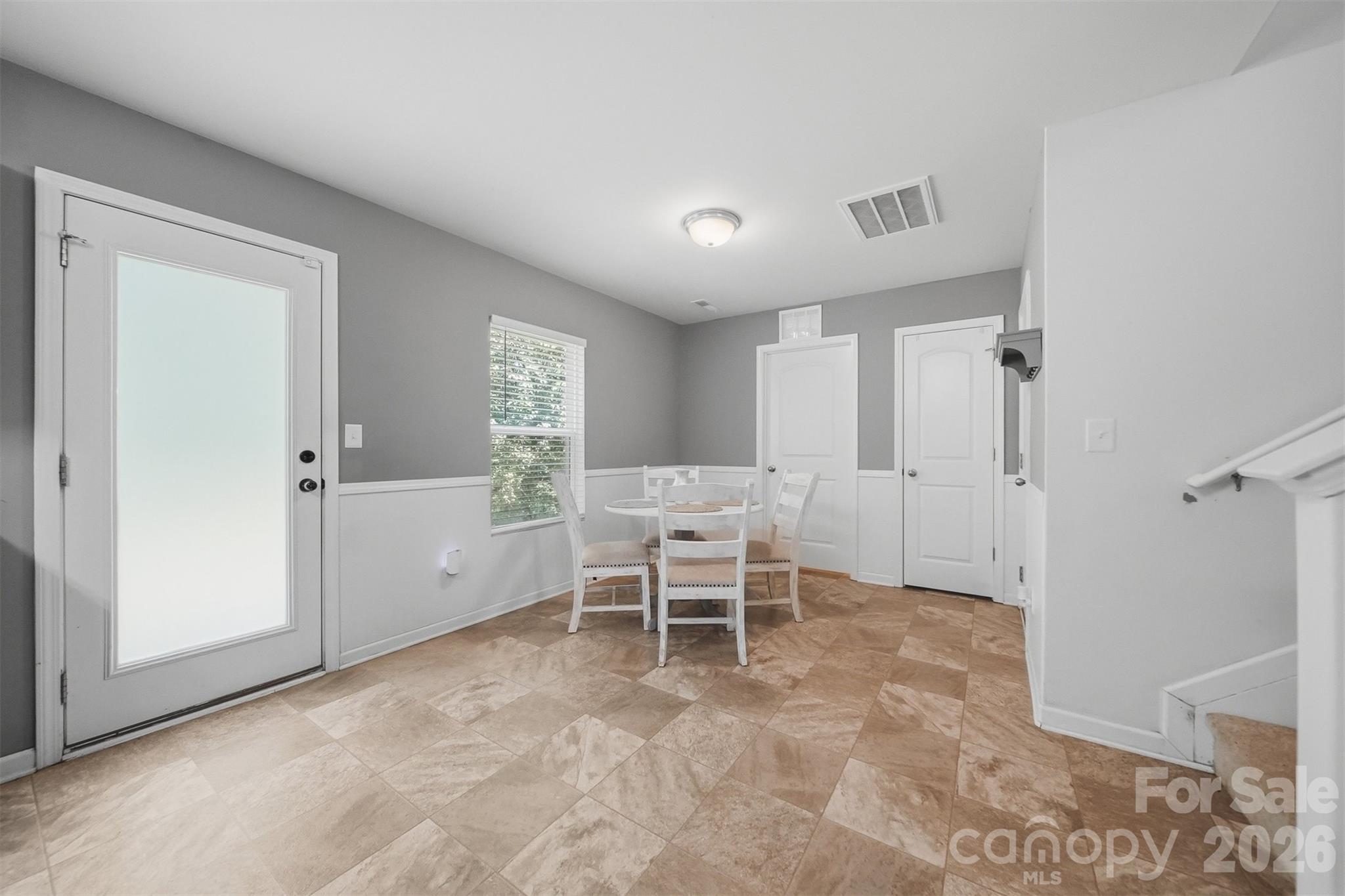 3938 Hemingway Drive NW — Hickory
