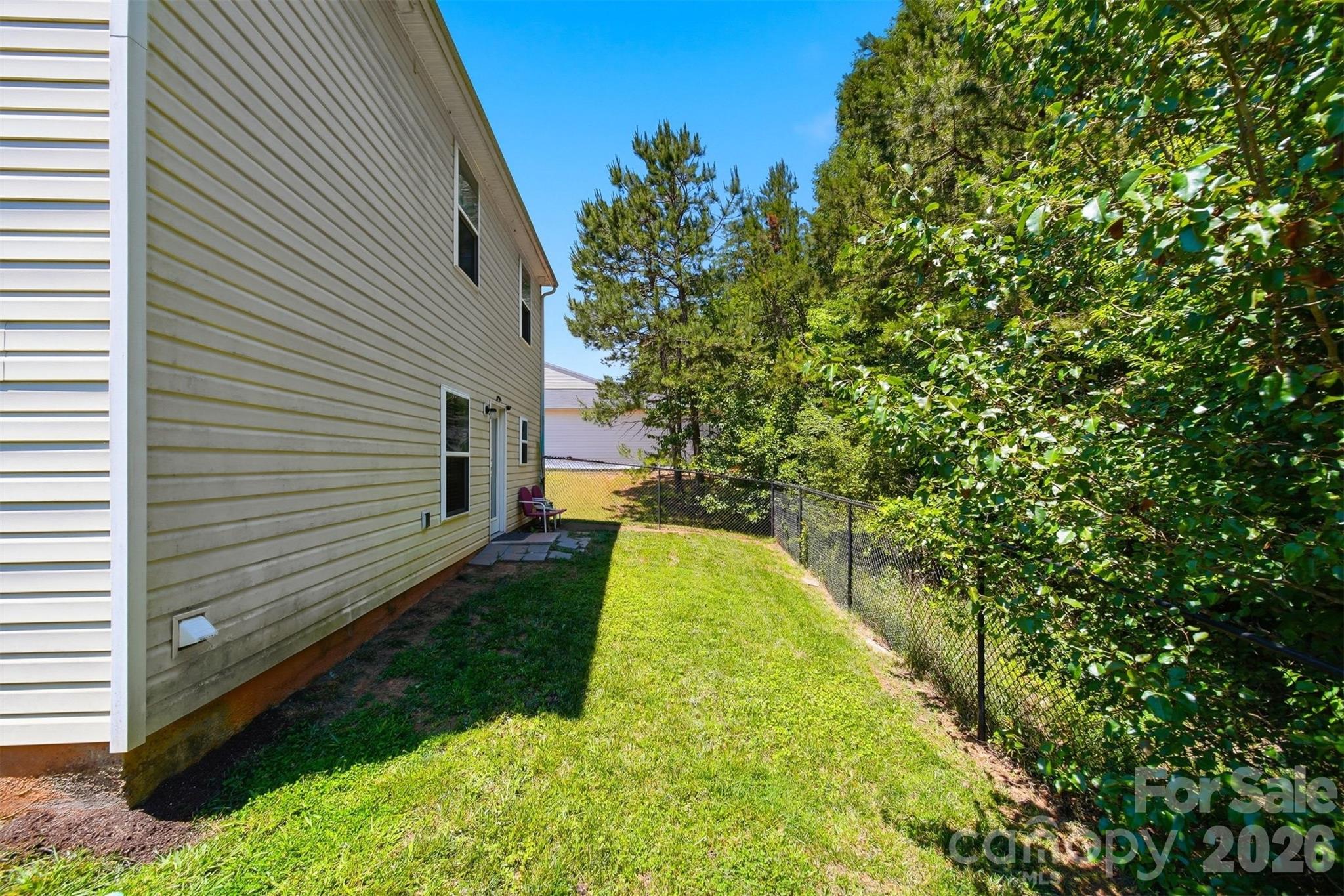 3938 Hemingway Drive NW — Hickory