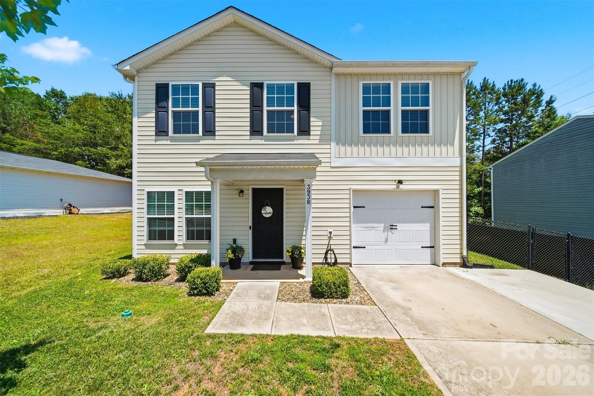 3938 Hemingway Drive NW — Hickory