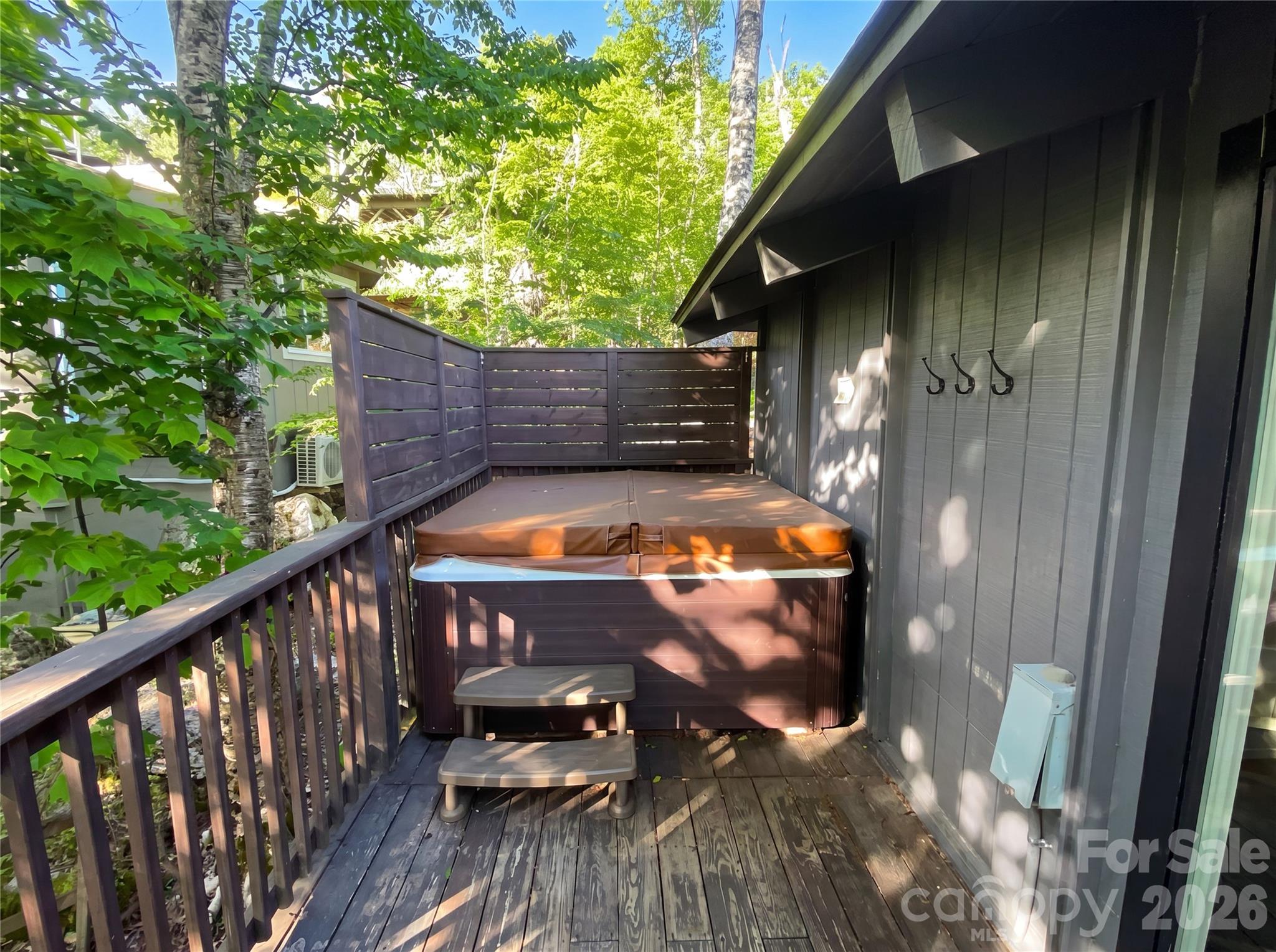 119 Beechwood Lane — Beech Mountain