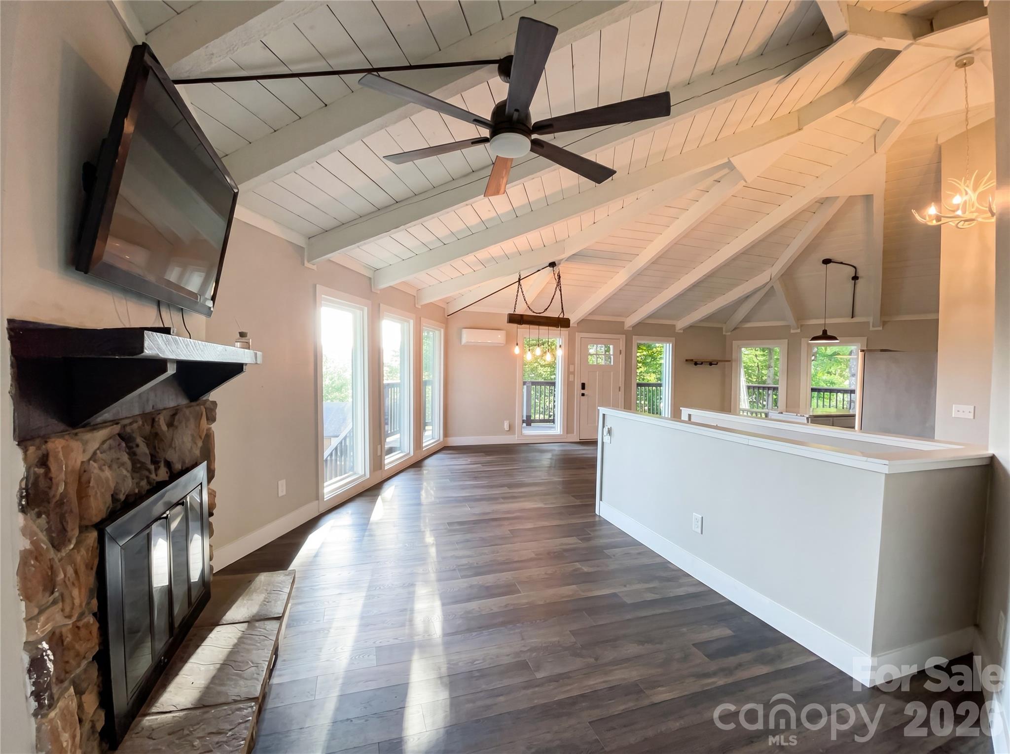 119 Beechwood Lane — Beech Mountain