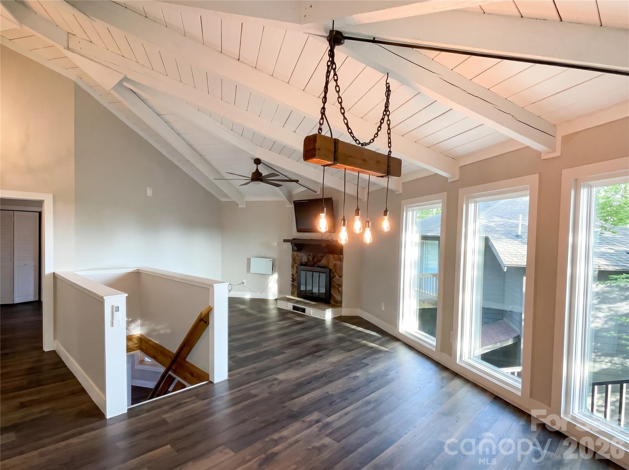 119 Beechwood Lane — Beech Mountain