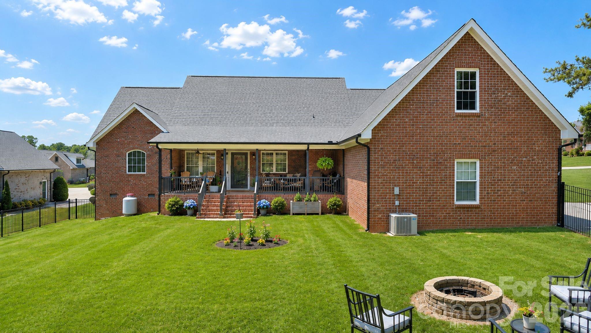 1550 Laudun Drive — Lincolnton