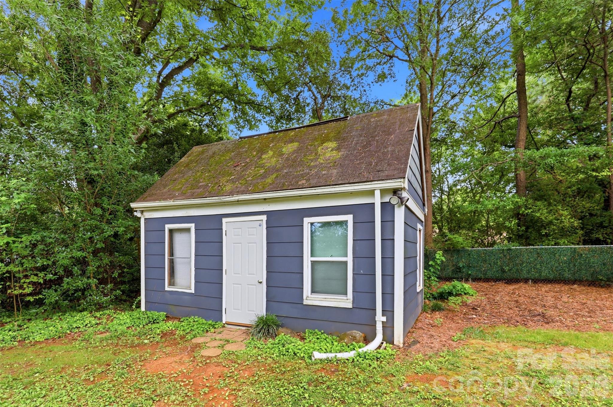 9418 Split Rail Lane — Charlotte