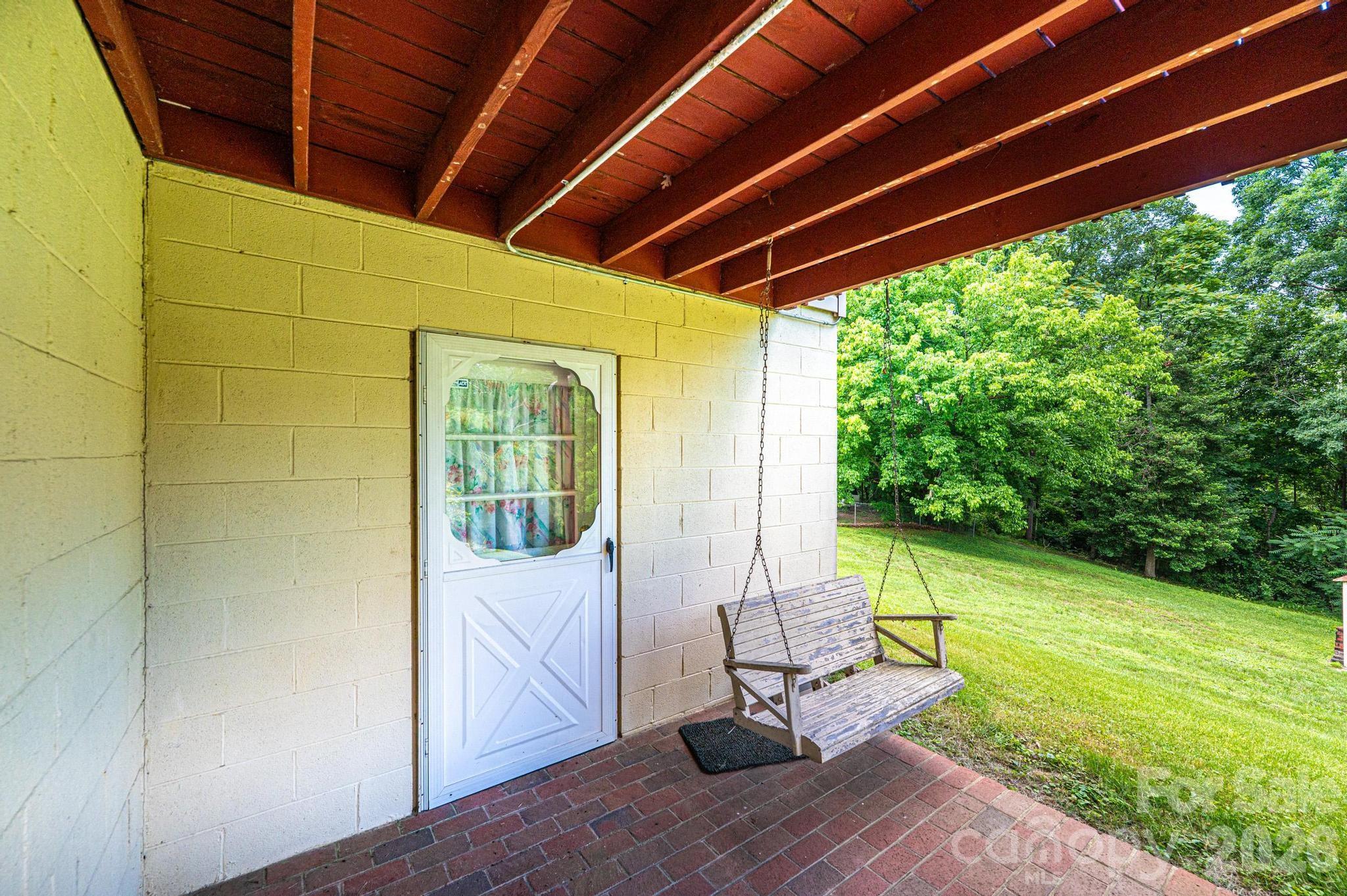 452 Swanson Drive SW — Lenoir