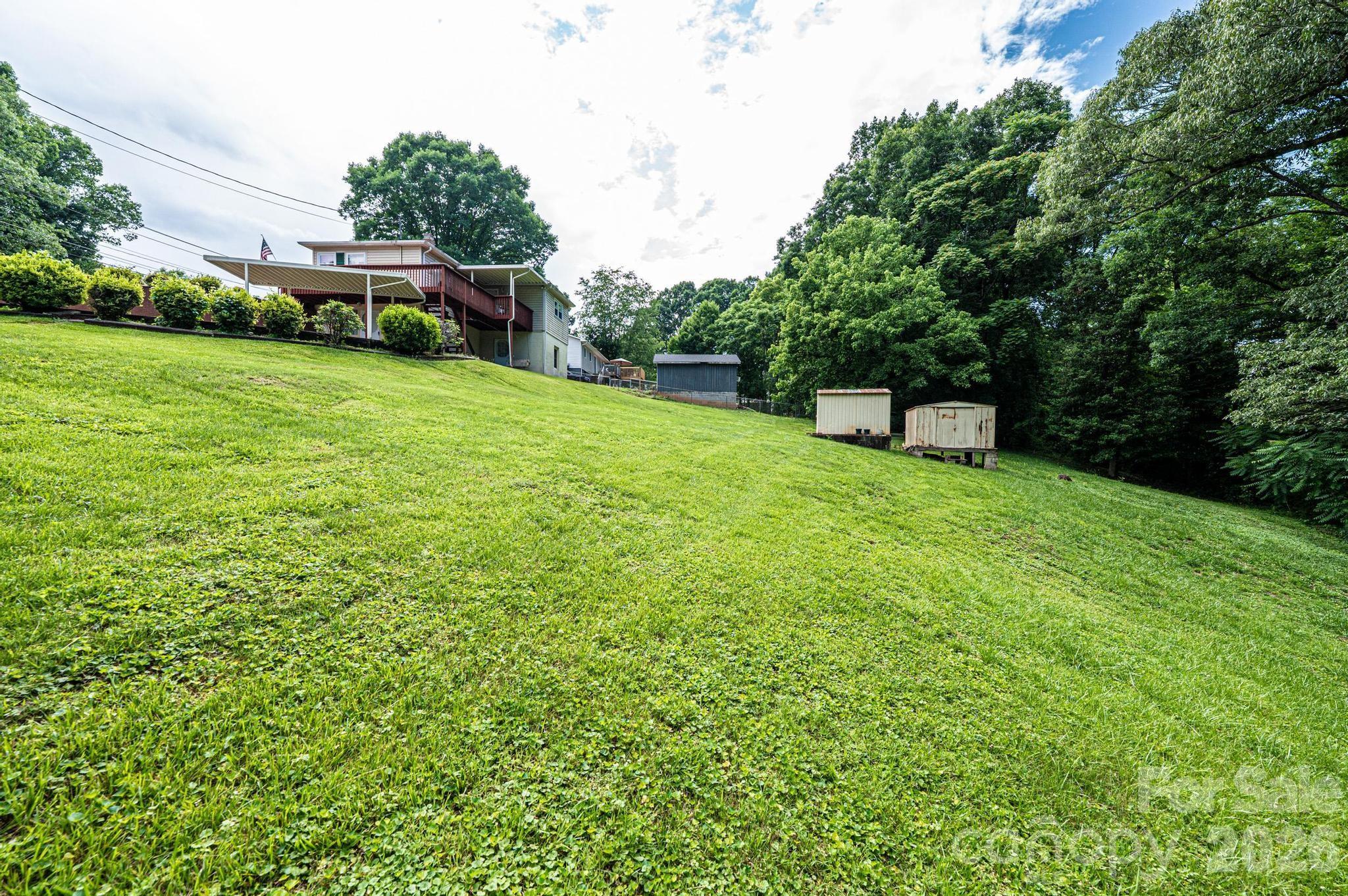 452 Swanson Drive SW — Lenoir