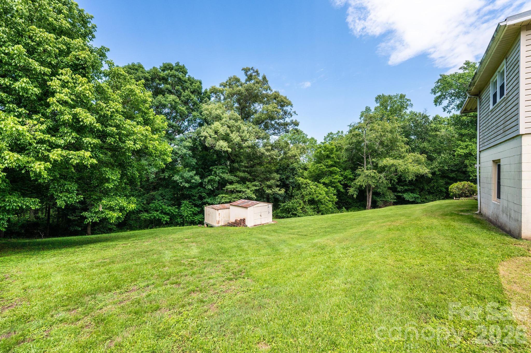 452 Swanson Drive SW — Lenoir