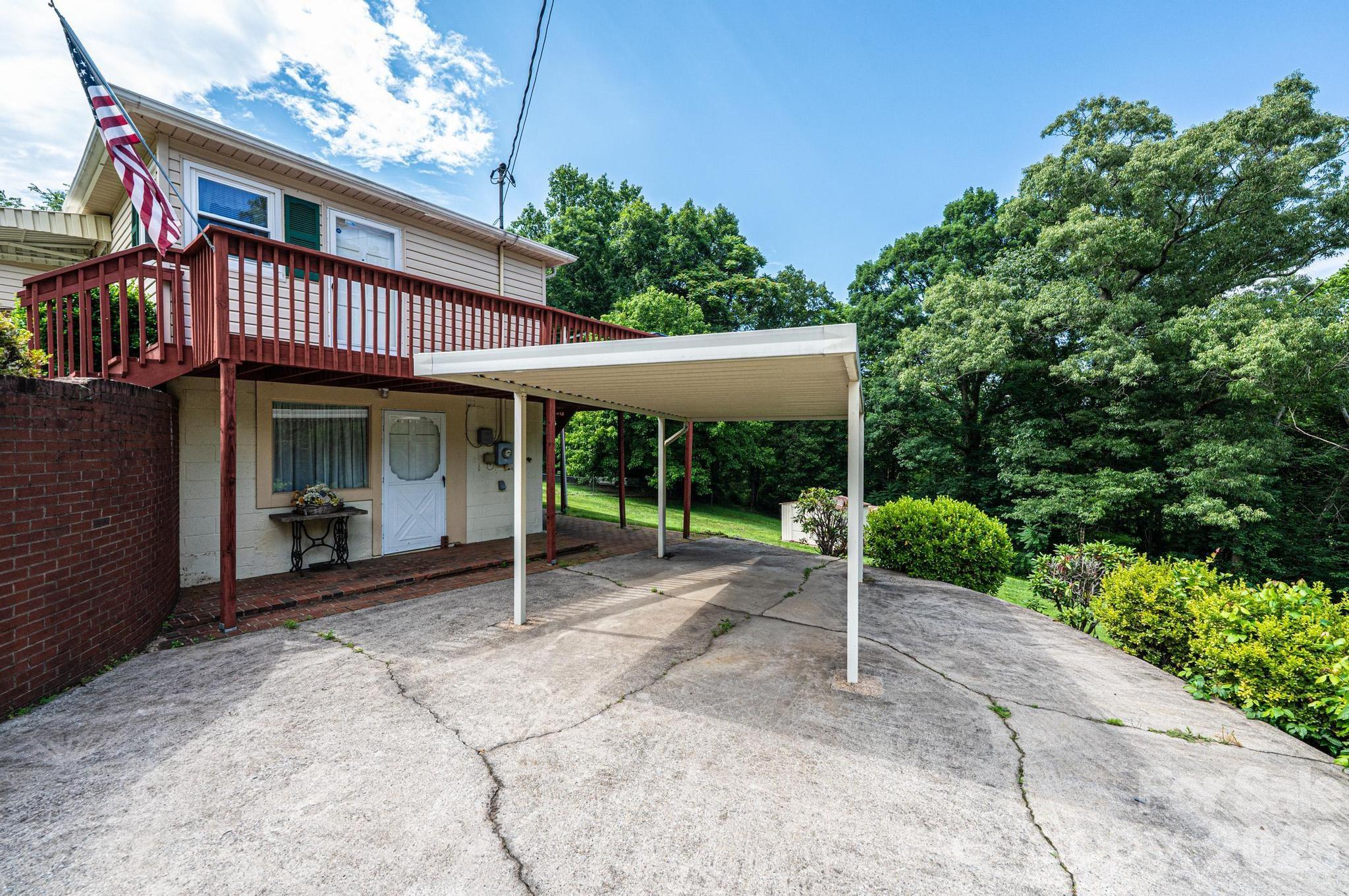 452 Swanson Drive SW — Lenoir
