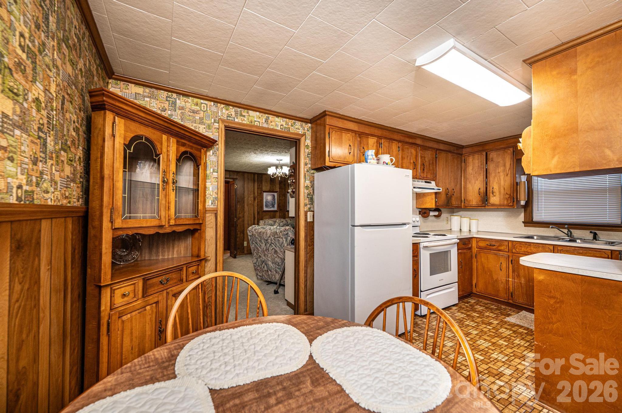 452 Swanson Drive SW — Lenoir