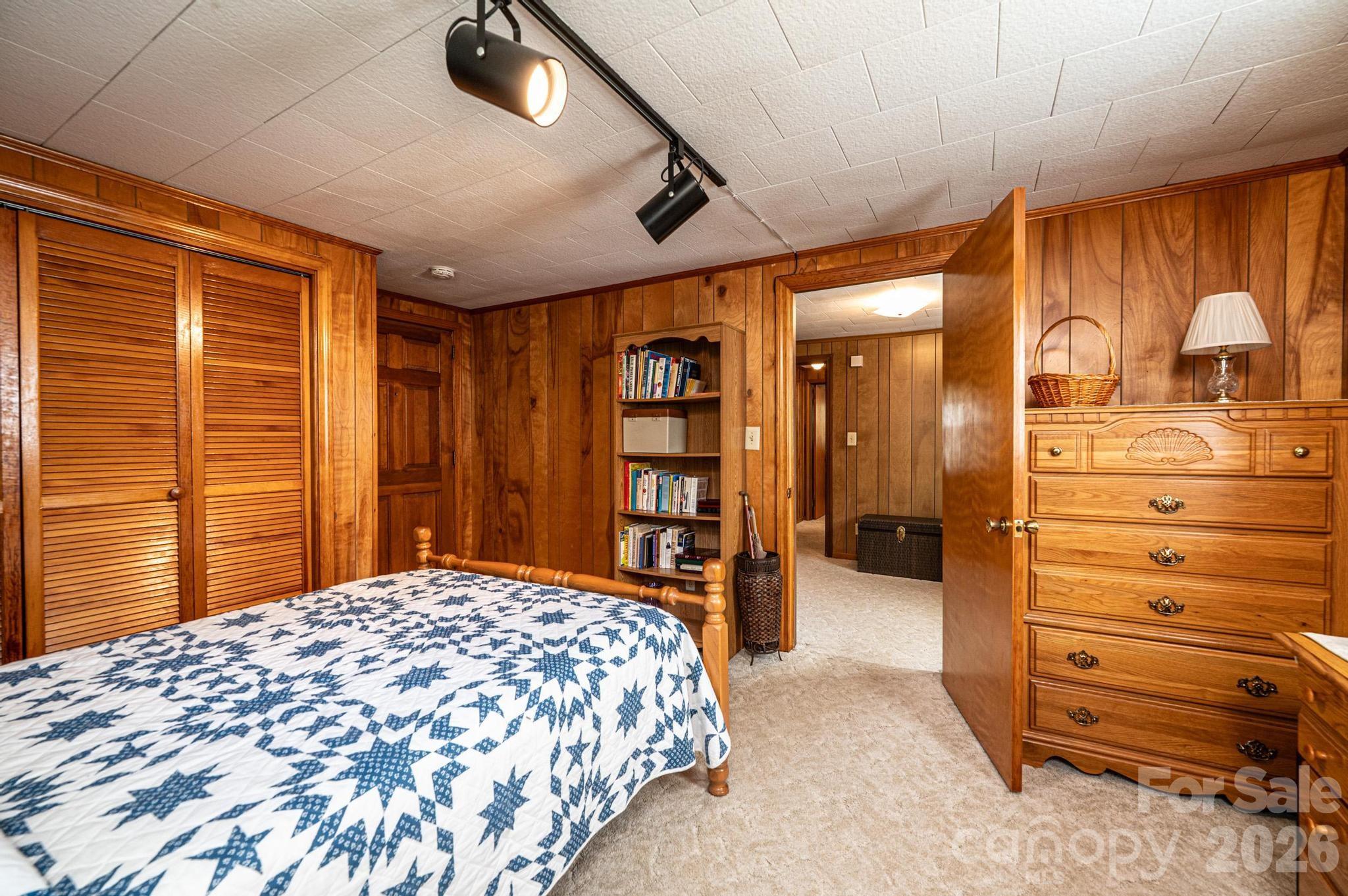 452 Swanson Drive SW — Lenoir