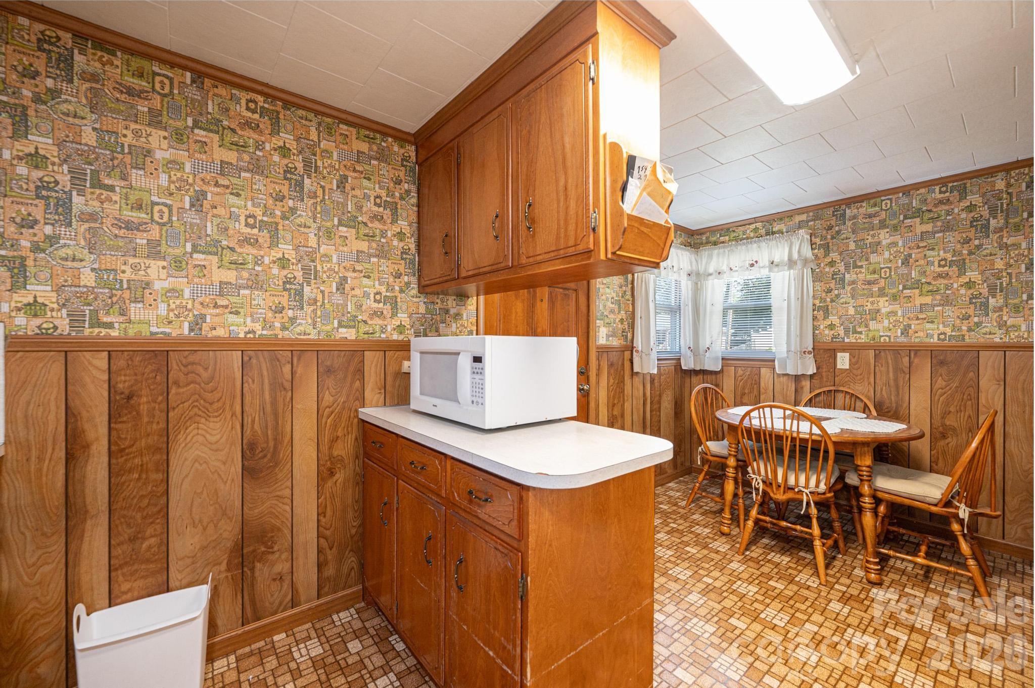 452 Swanson Drive SW — Lenoir