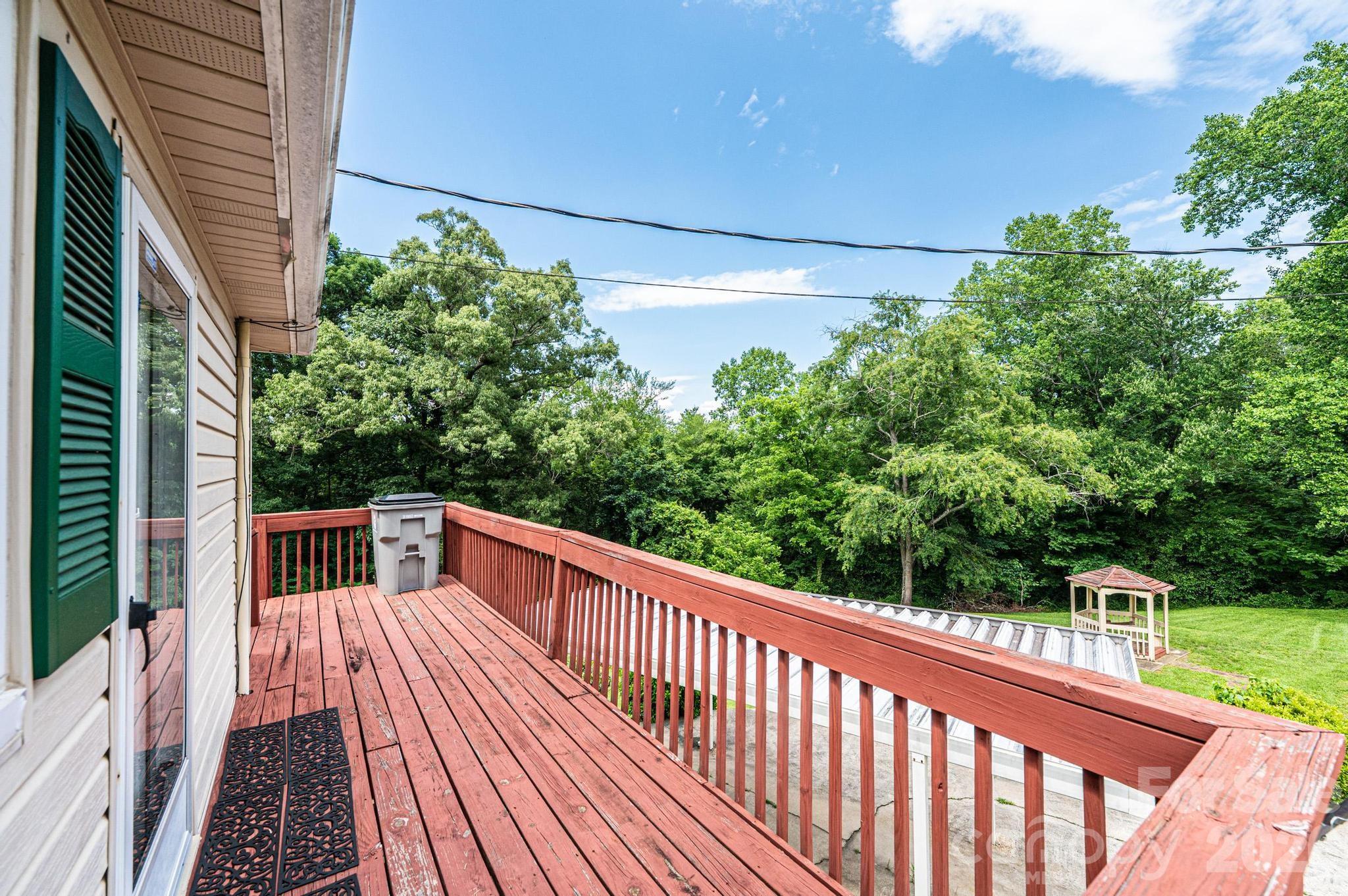 452 Swanson Drive SW — Lenoir