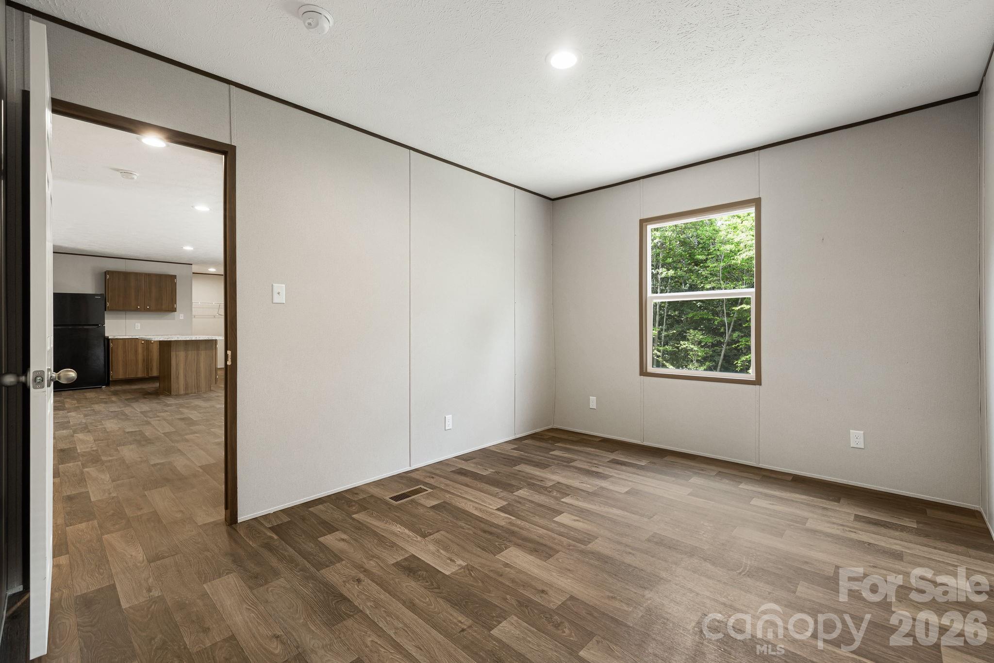 67 Vista Drive — Nebo