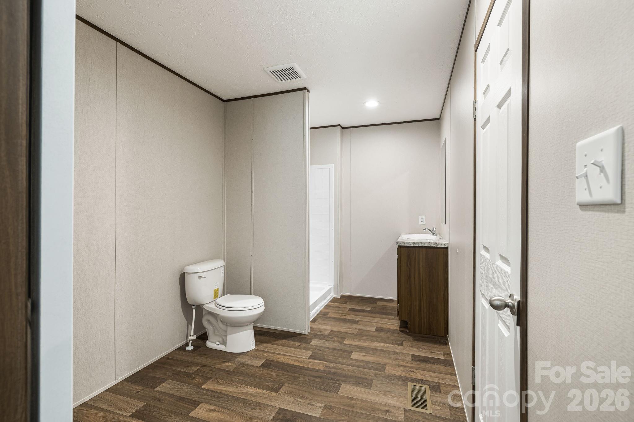 67 Vista Drive — Nebo