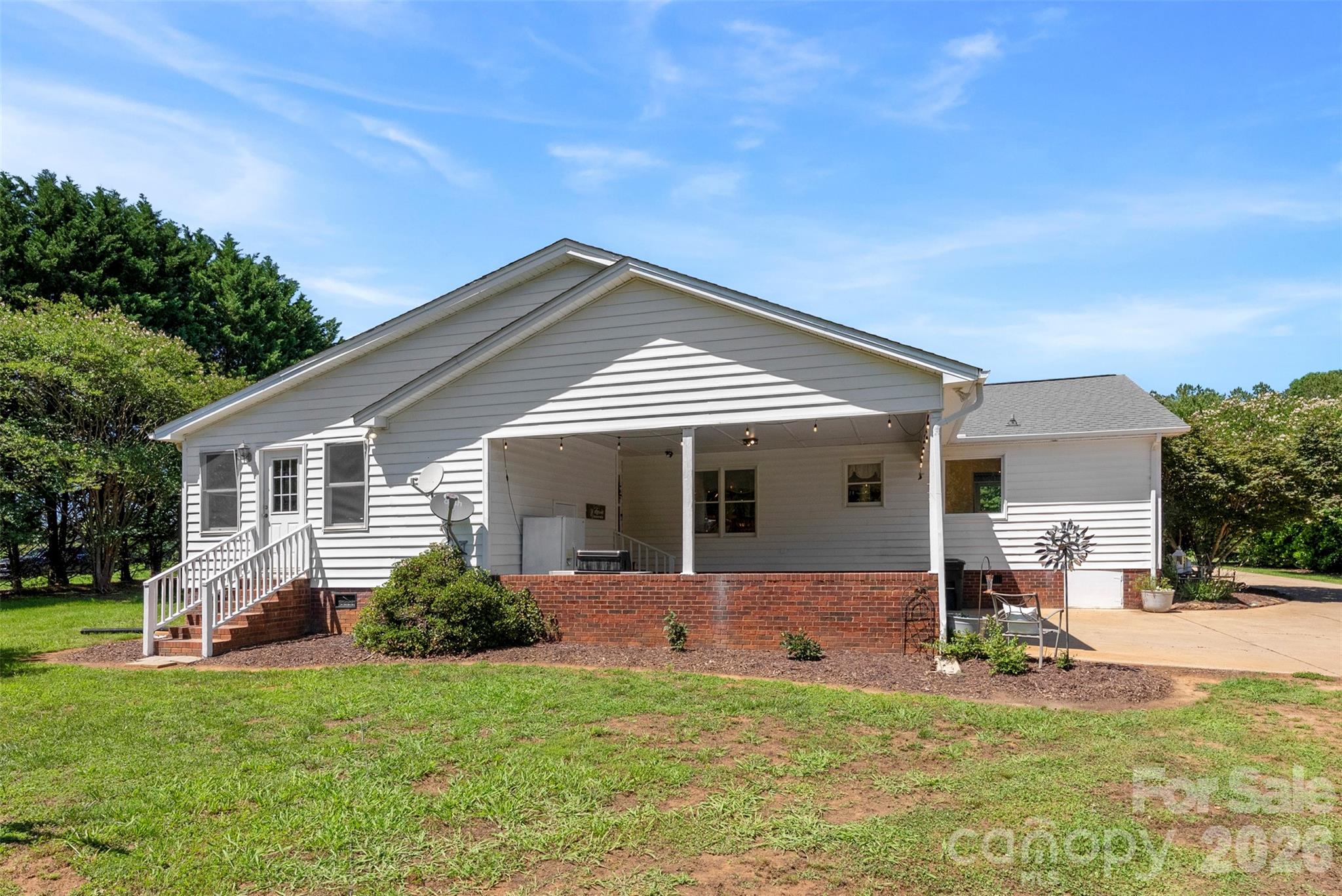 607 Elam Road — Lawndale
