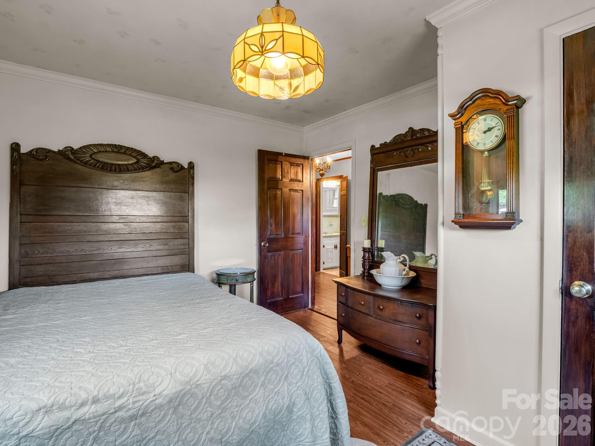 2302 Crosby Drive — Shelby