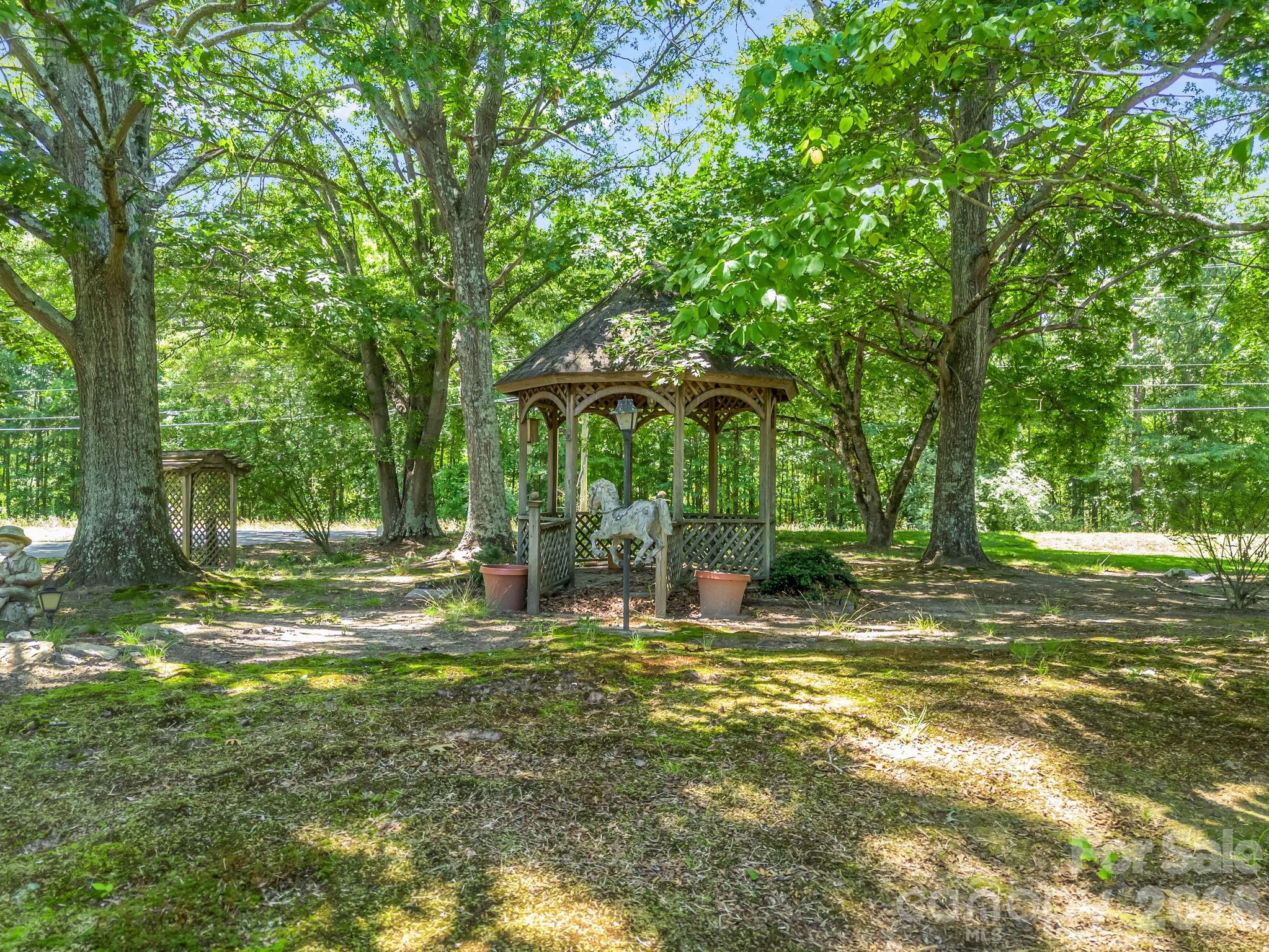 2302 Crosby Drive — Shelby