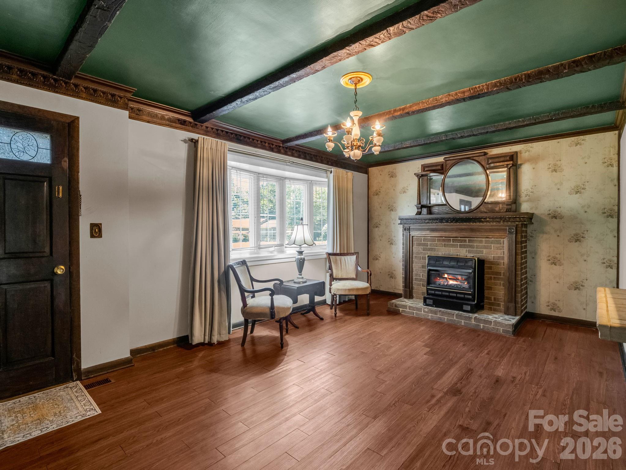 2302 Crosby Drive — Shelby