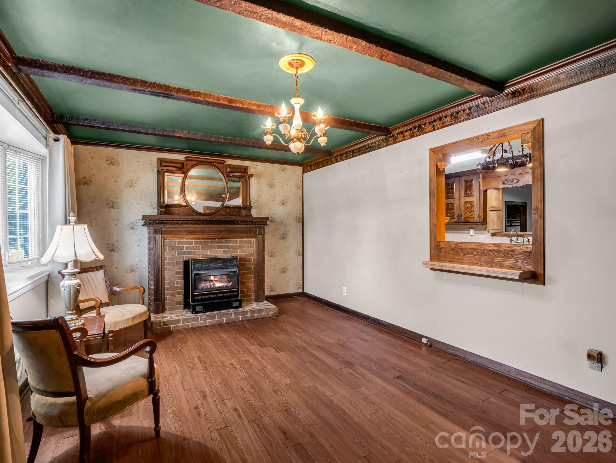 2302 Crosby Drive — Shelby