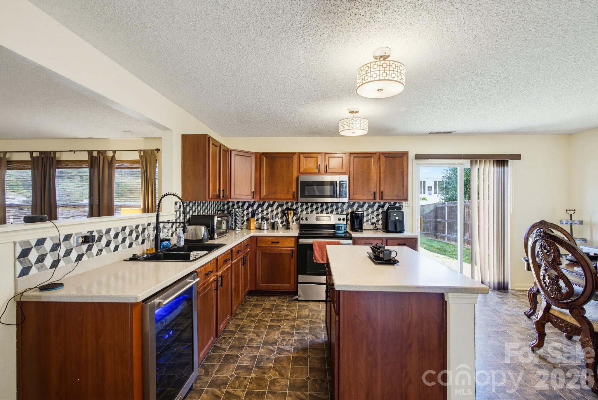116 Adams Trail — Mount Holly