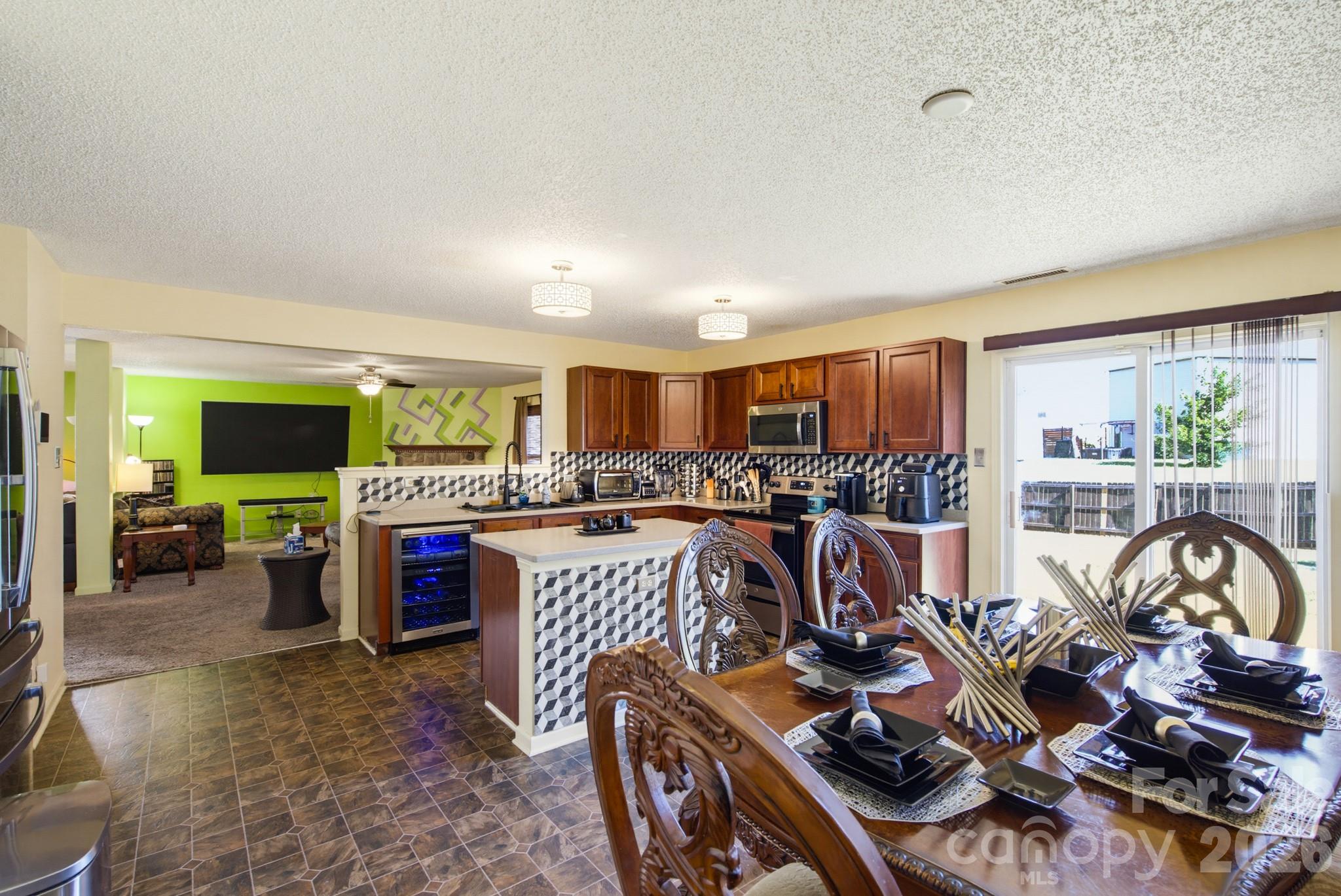 116 Adams Trail — Mount Holly