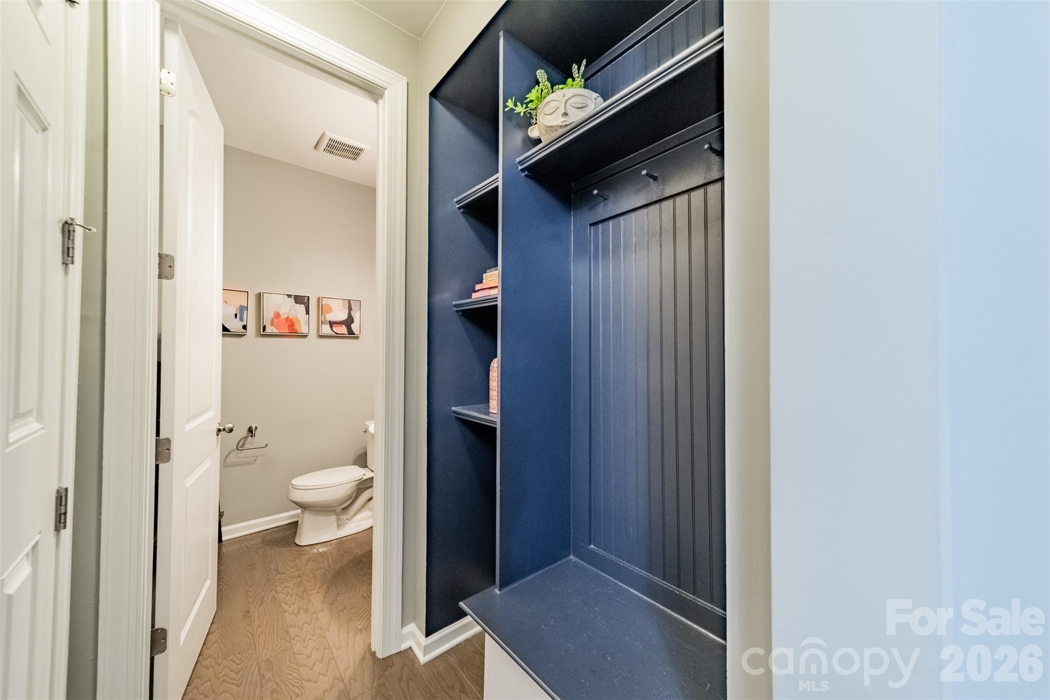 5636 Stonewells Drive — Charlotte