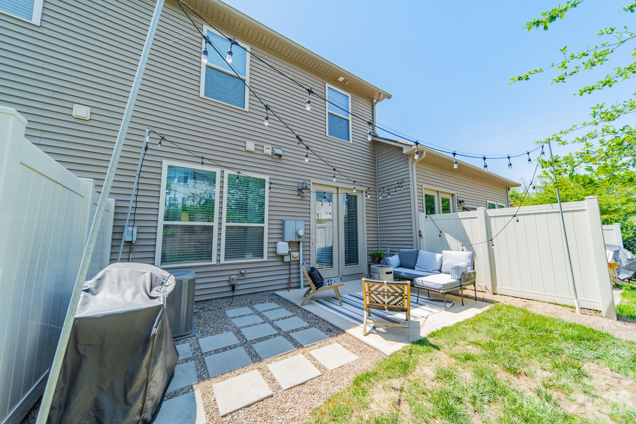 5636 Stonewells Drive — Charlotte