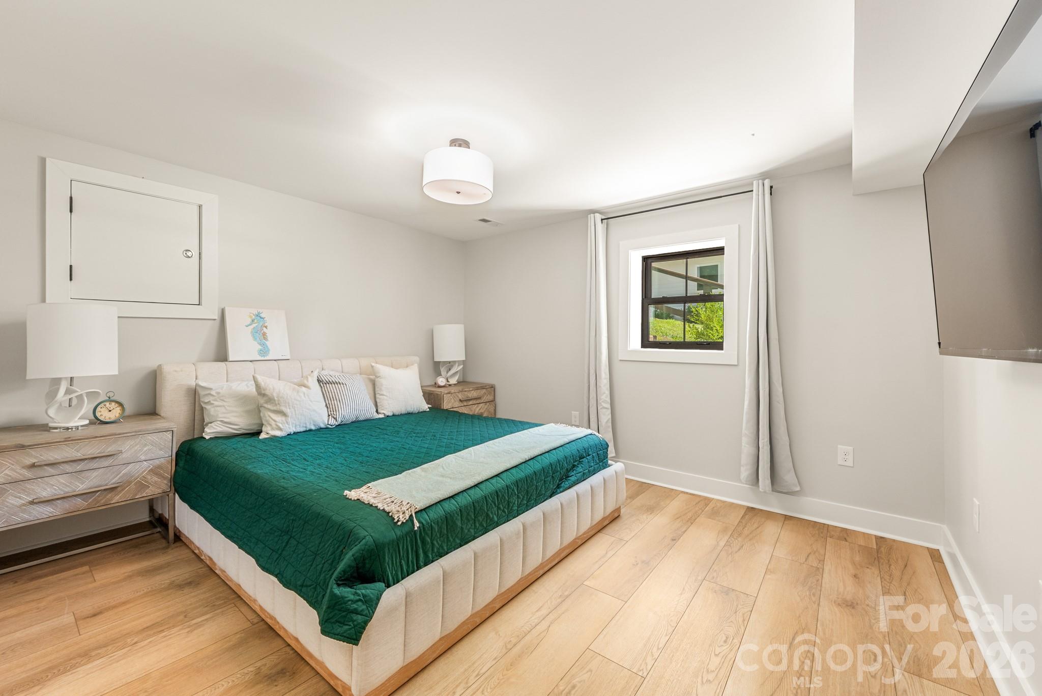 445 Sundown Road — Mooresville