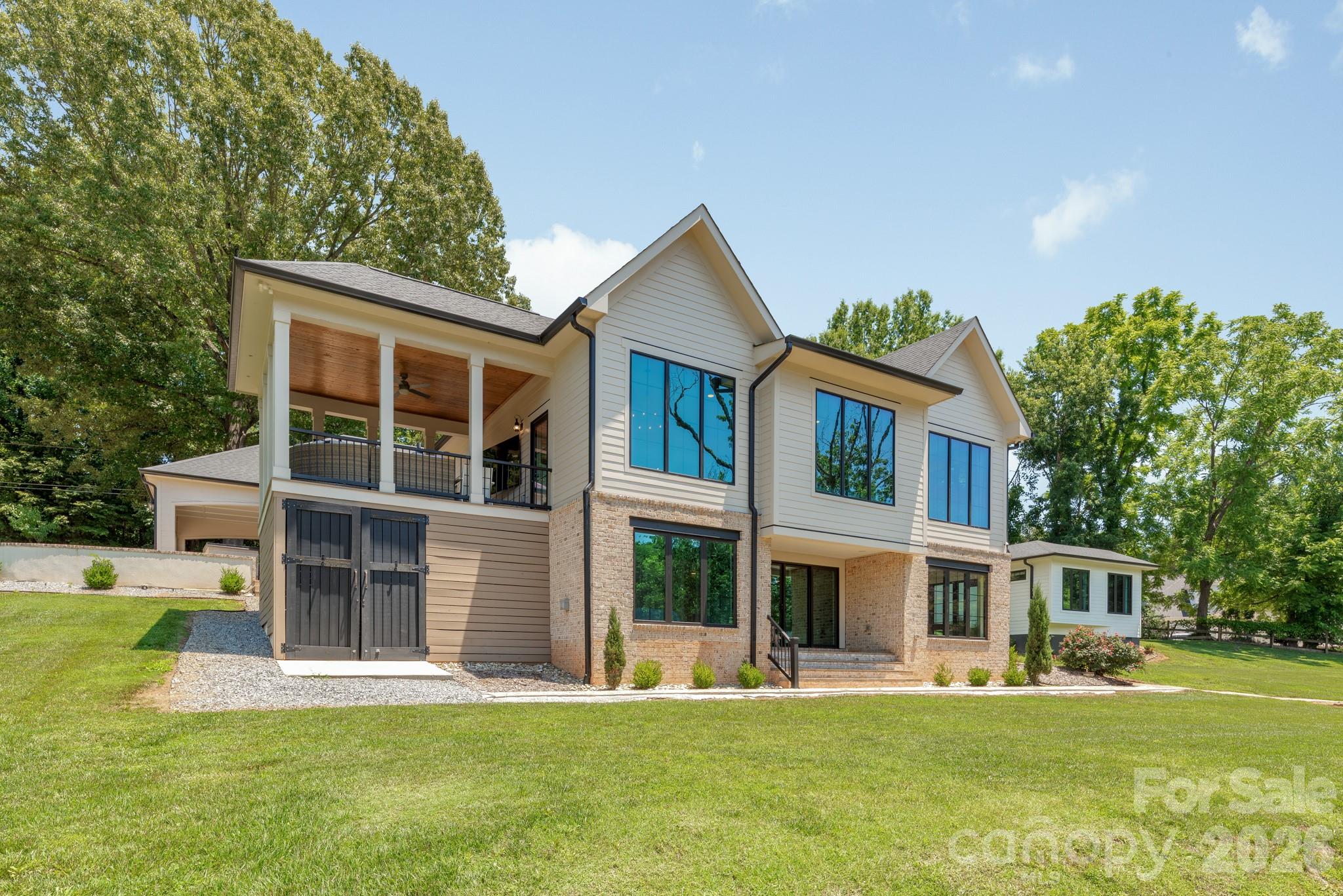 445 Sundown Road — Mooresville