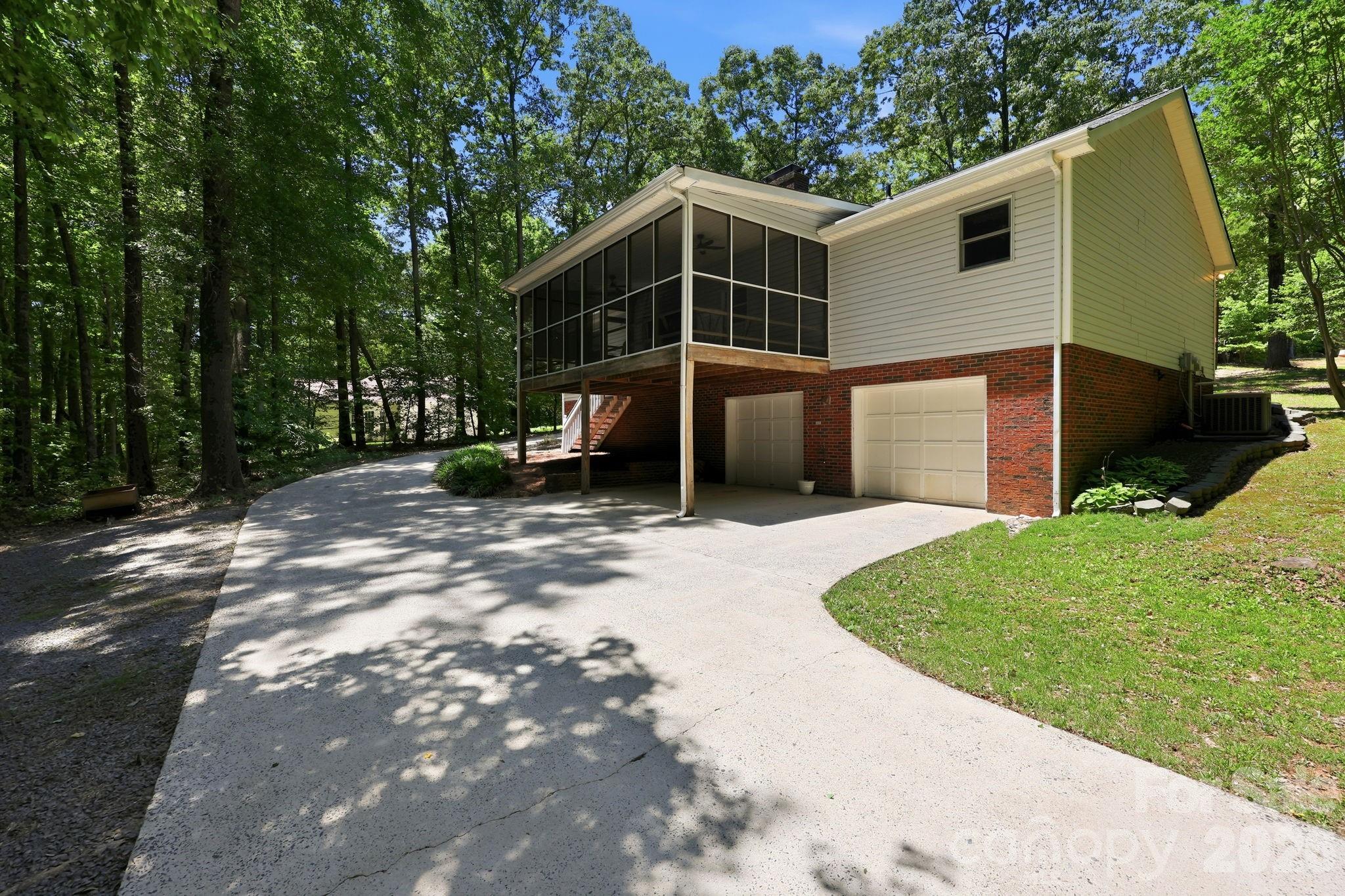 31648 Ameron Circle — Albemarle