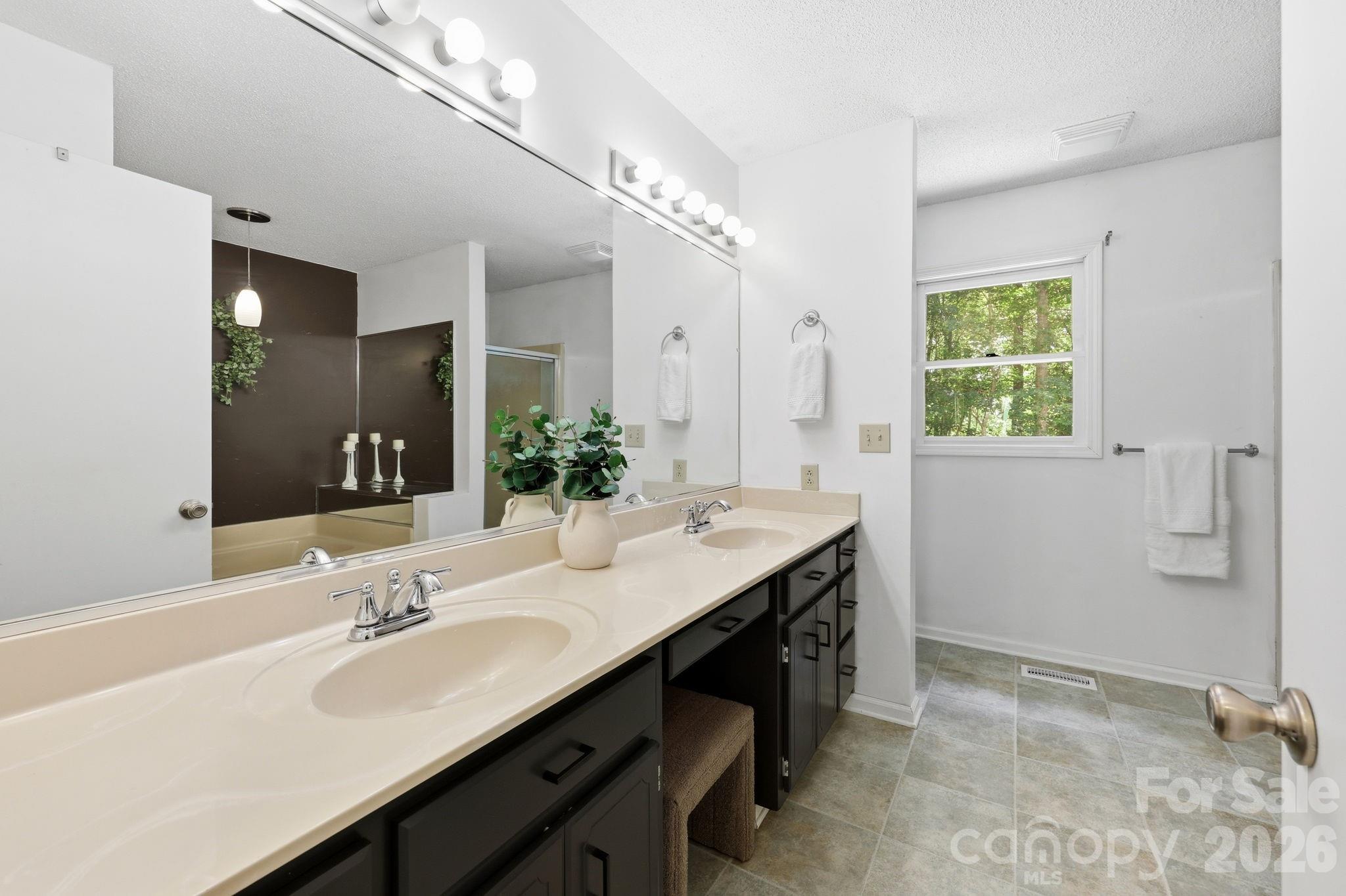 31648 Ameron Circle — Albemarle