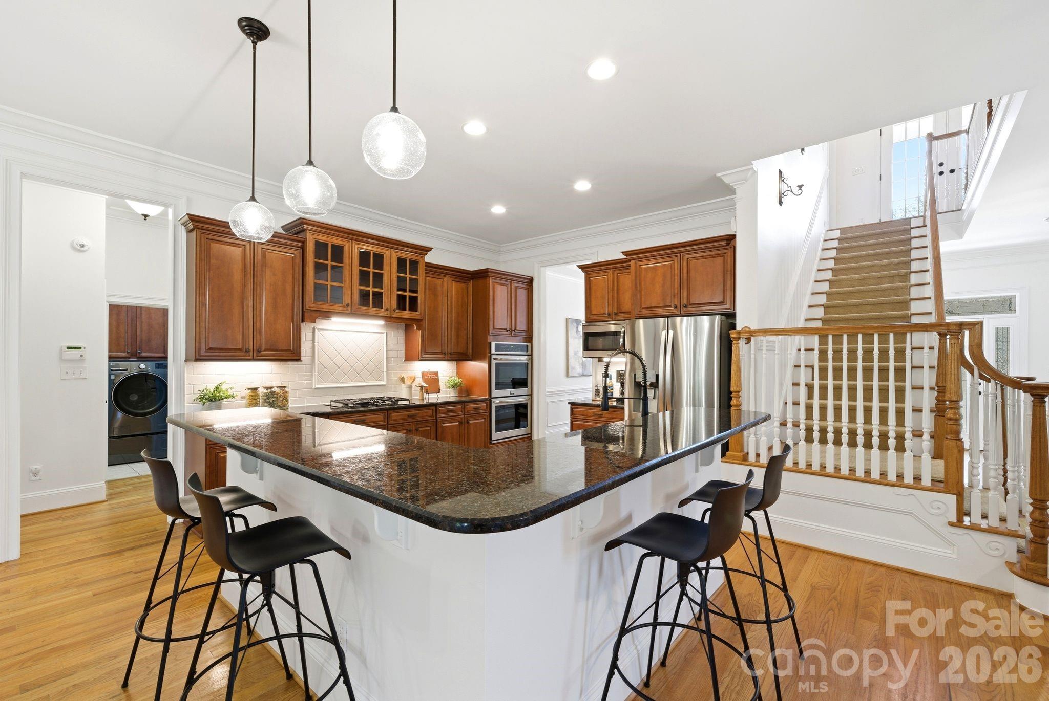 16000 Sunset Drive — Huntersville